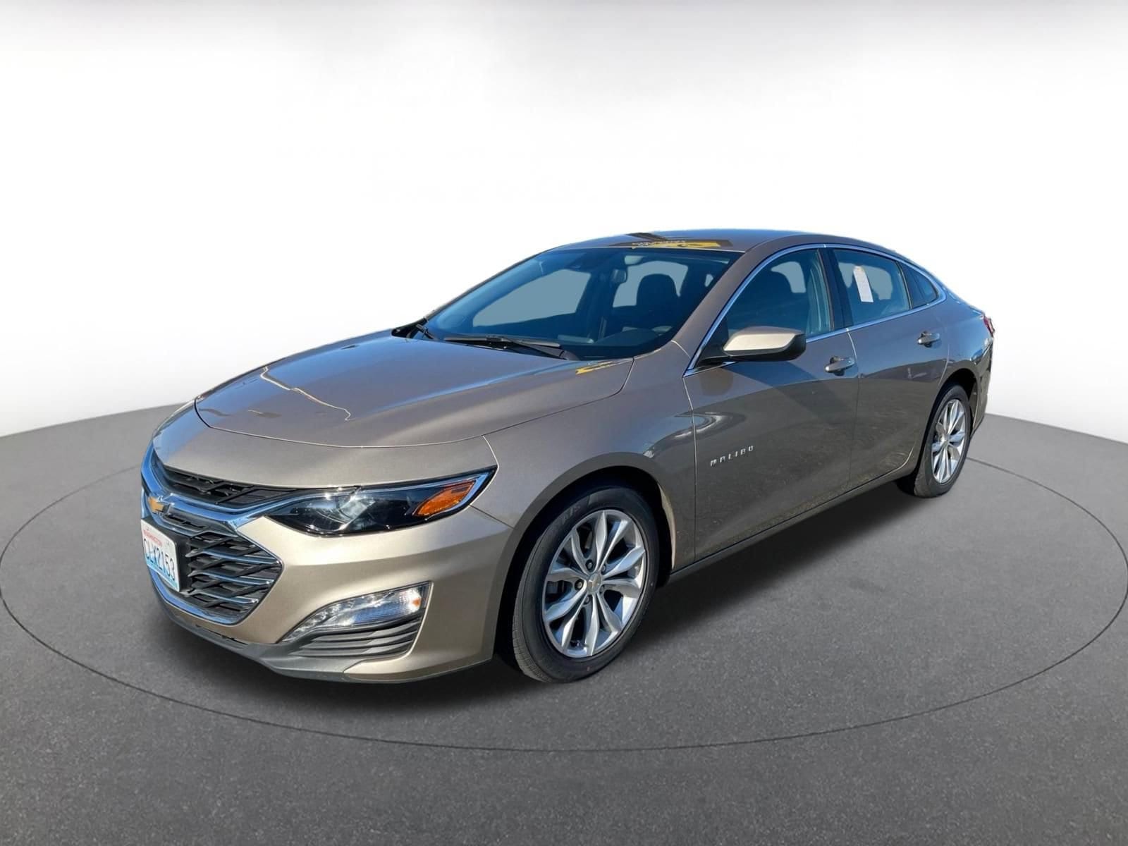 Thumbnail: 2024 Chevrolet Malibu - 3