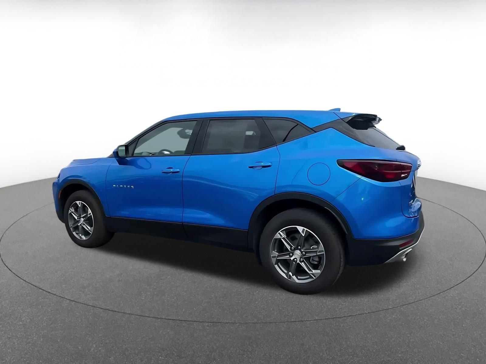 Thumbnail: 2025 Chevrolet Blazer - 10