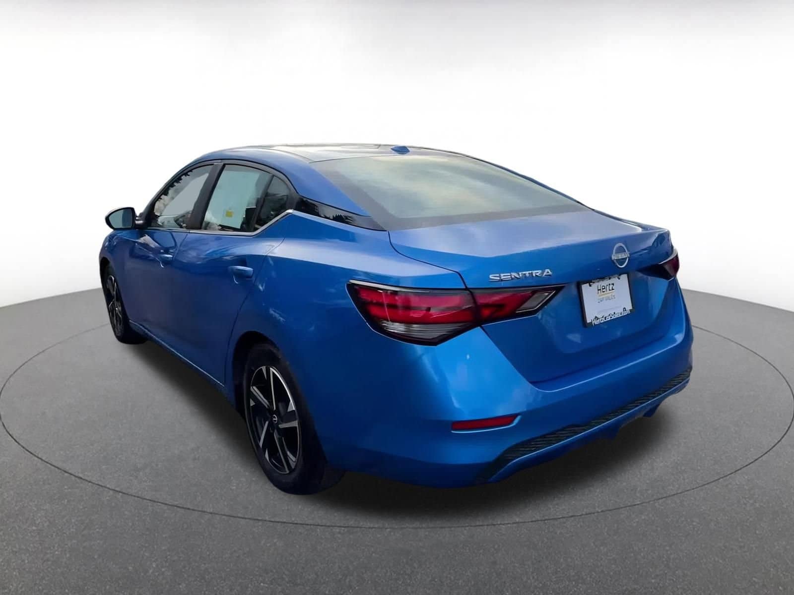 Thumbnail: 2025 Nissan Sentra - 11