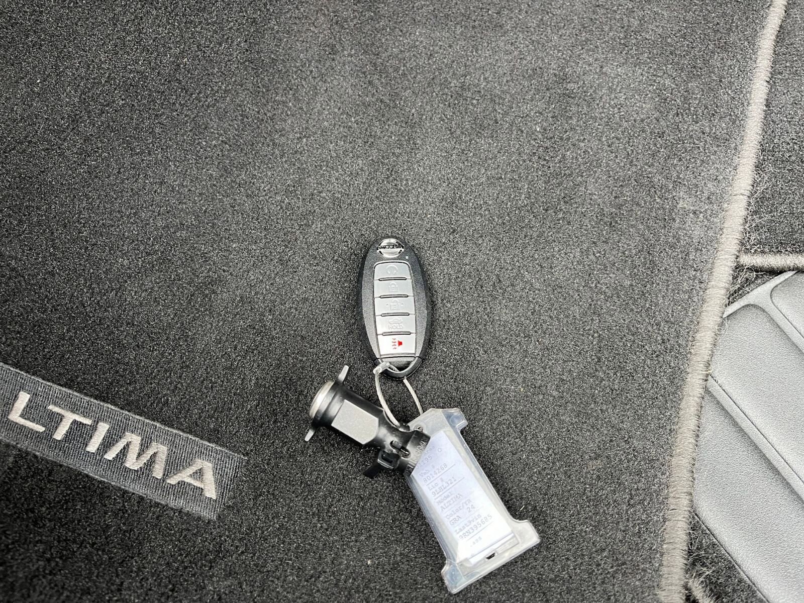 Thumbnail: 2024 Nissan Altima - 22