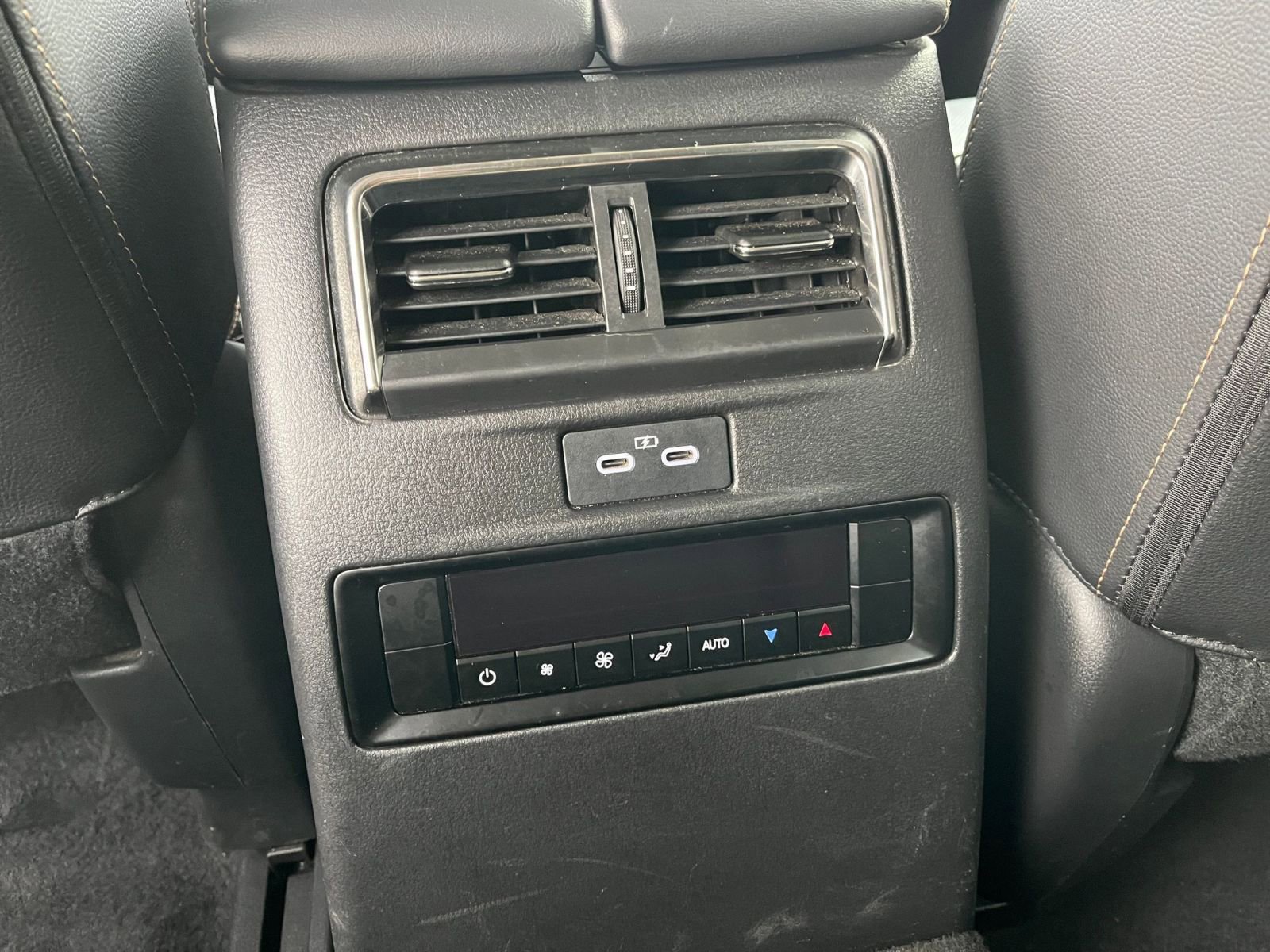 Thumbnail: 2025 Mazda CX-90 - 25