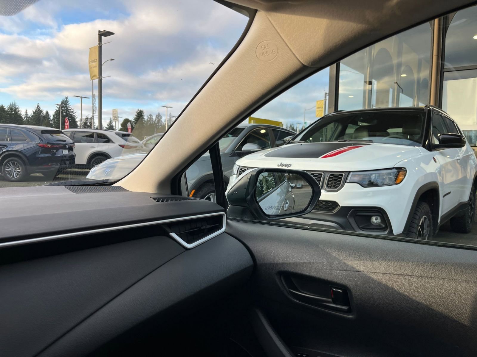 Thumbnail: 2025 Toyota Corolla - 35