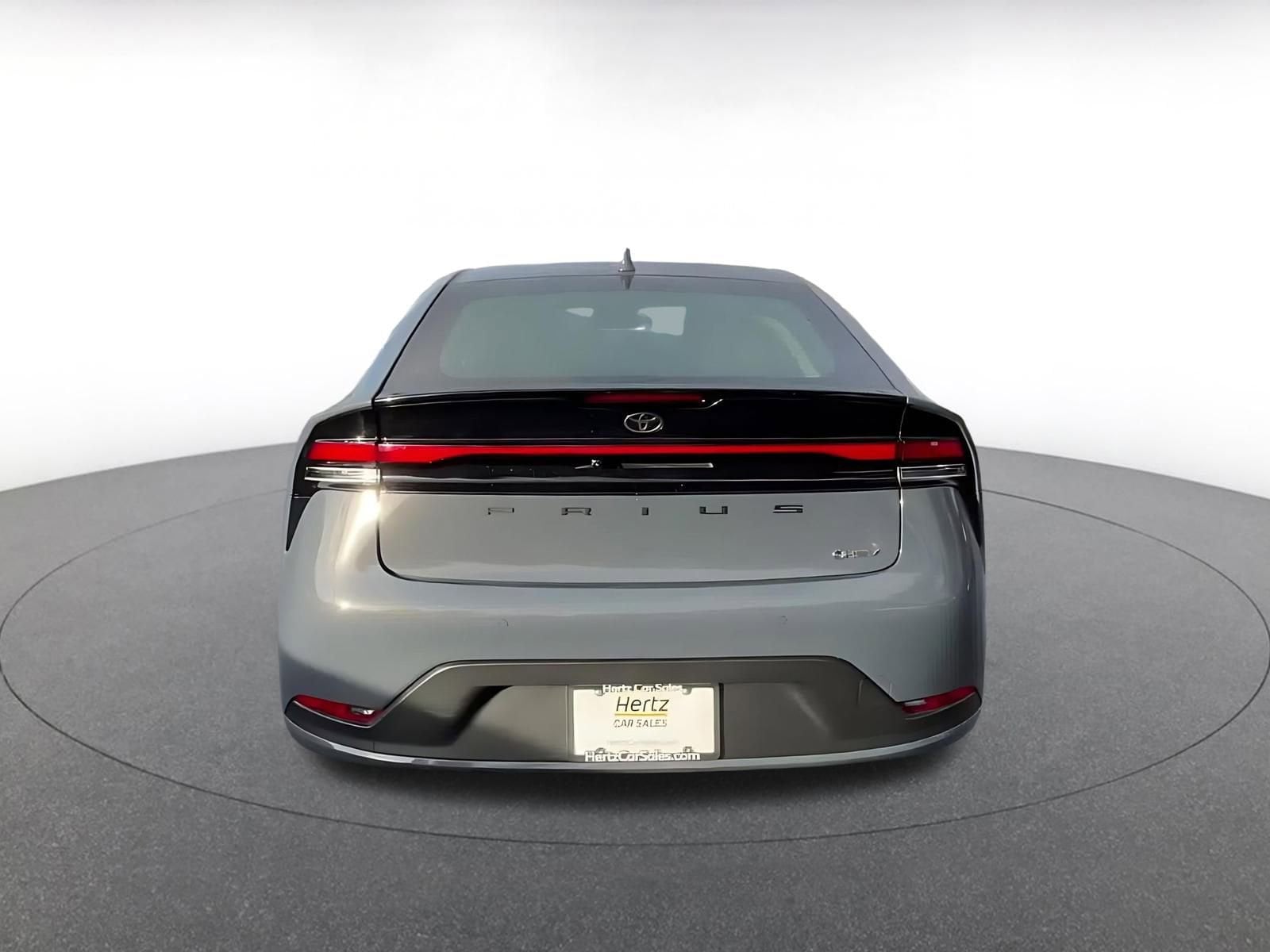 Thumbnail: 2025 Toyota Prius - 11