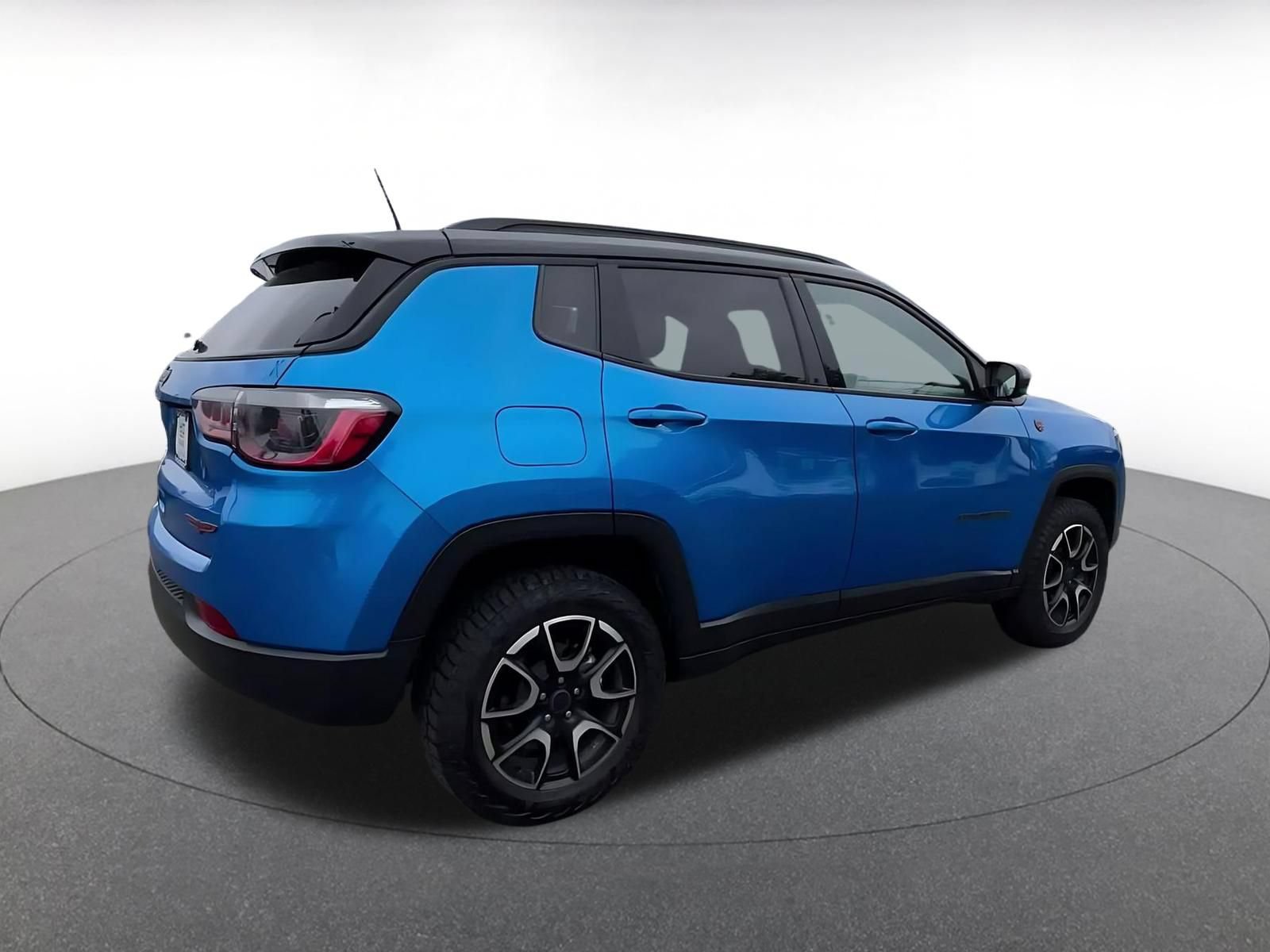 Thumbnail: 2025 Jeep Compass - 12