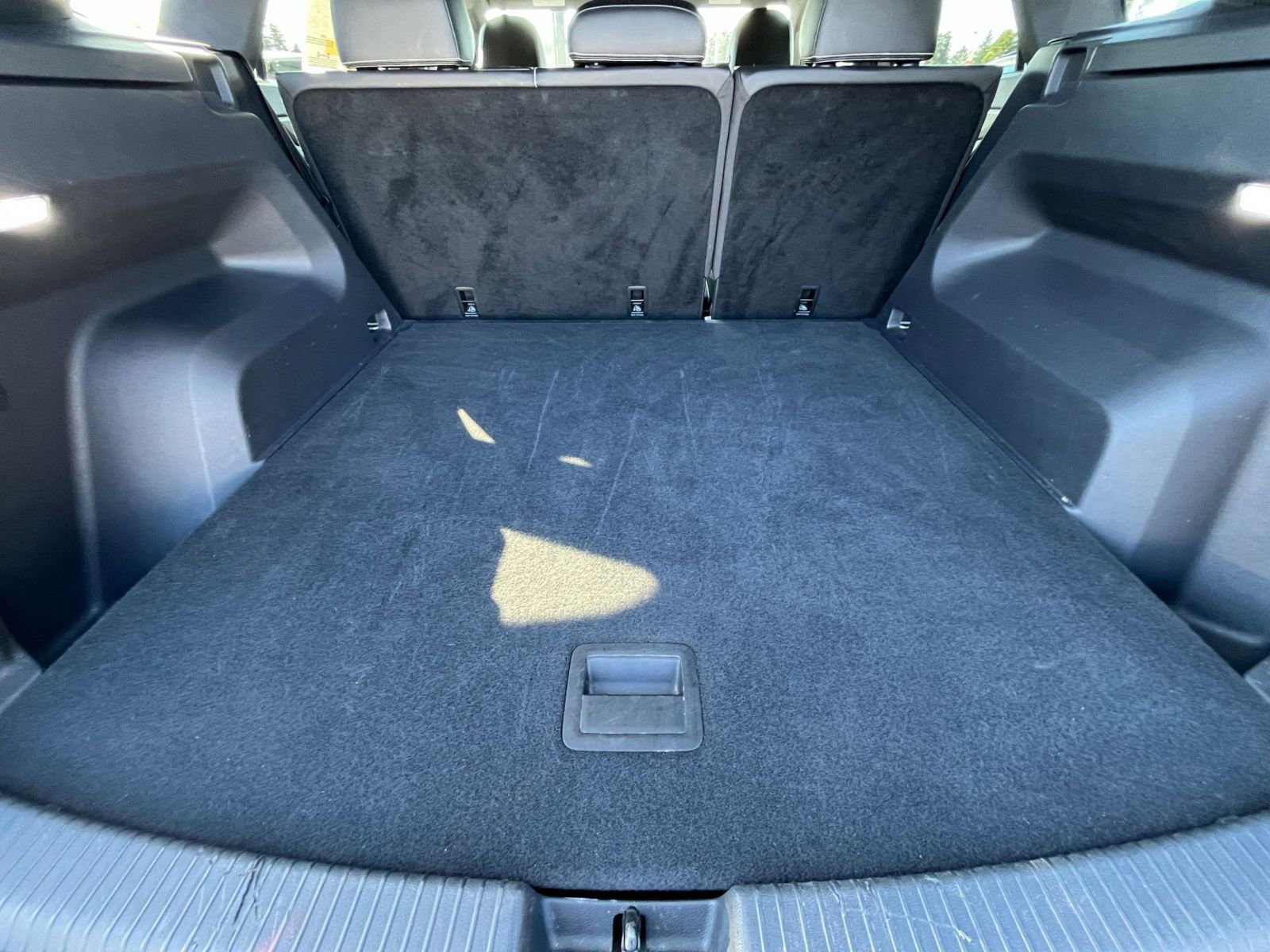 Thumbnail: 2025 Volkswagen Atlas - 33