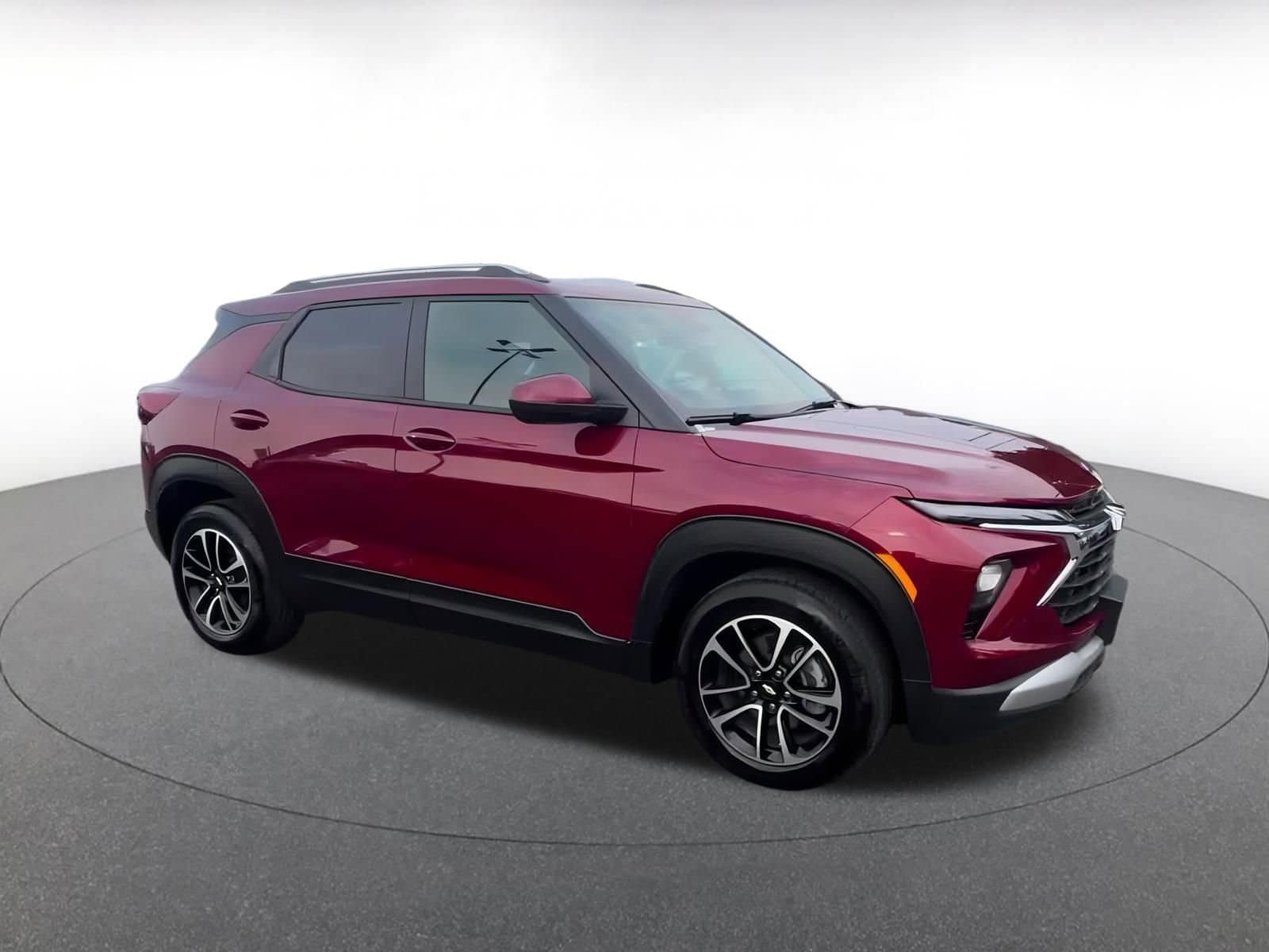 Thumbnail: 2024 Chevrolet TrailBlazer - 2