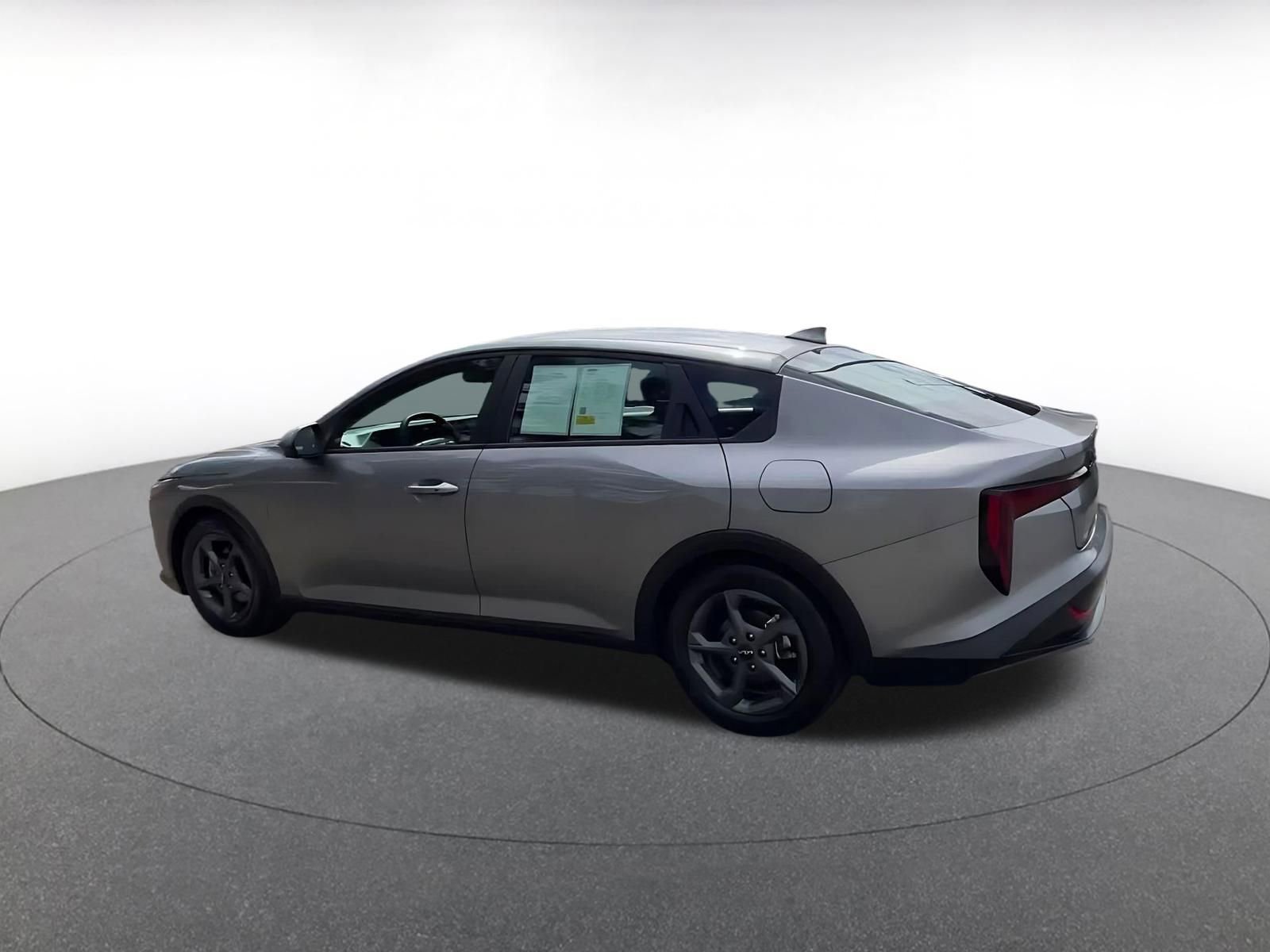 Thumbnail: 2025 Kia K4 - 10