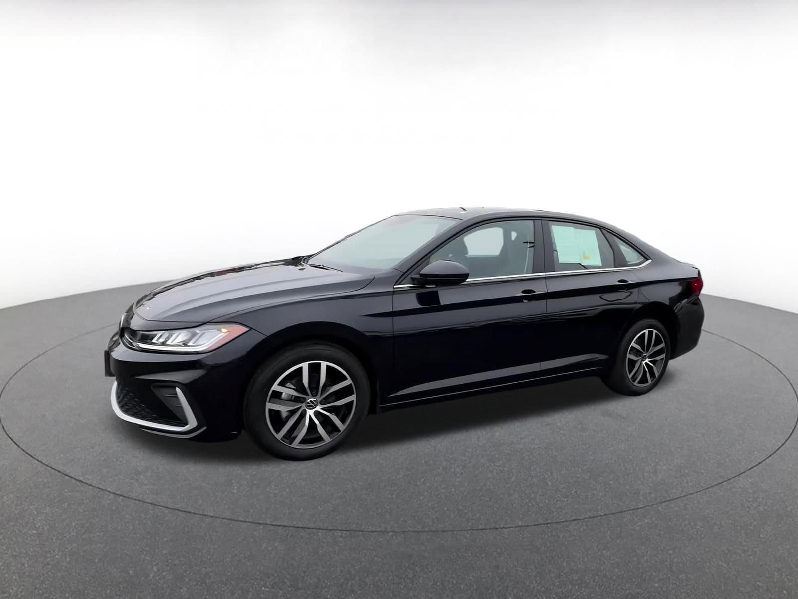 Thumbnail: 2025 Volkswagen Jetta - 8