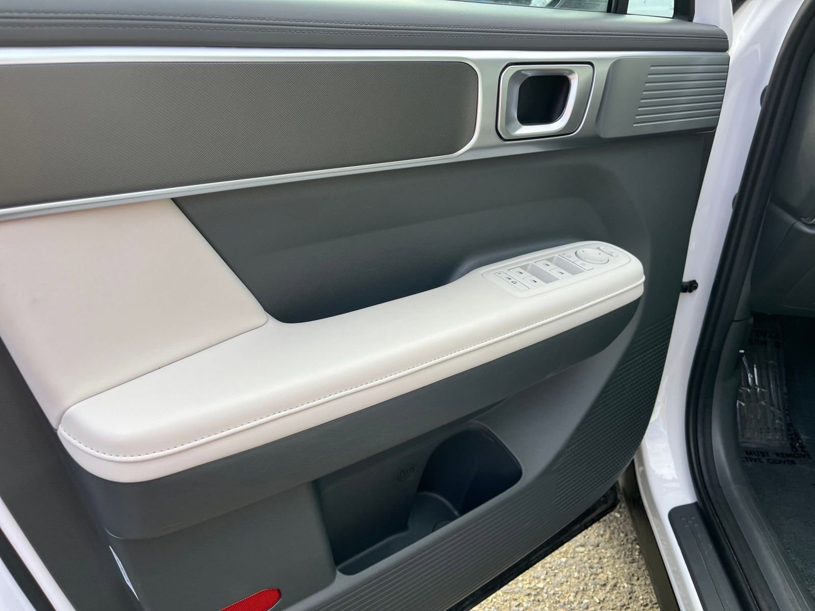 Thumbnail: 2025 Hyundai Santa Fe - 18