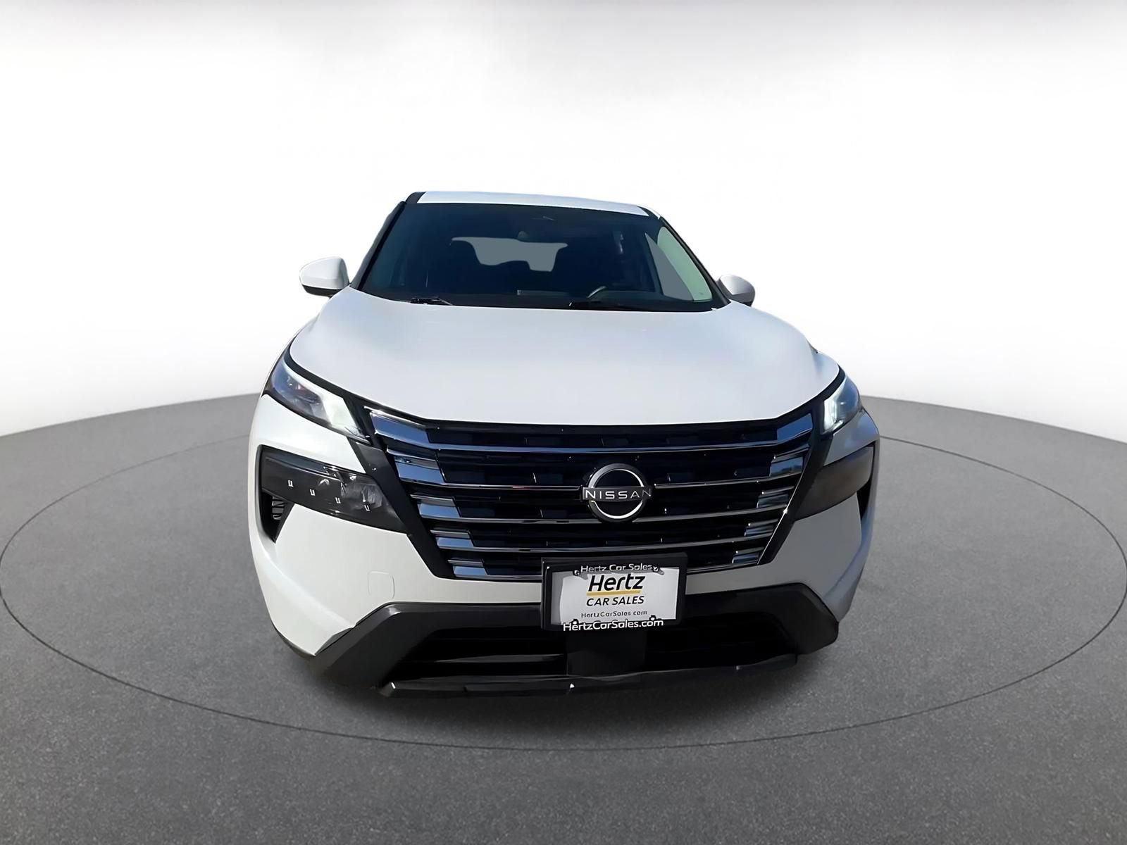 Thumbnail: 2025 Nissan Rogue - 4