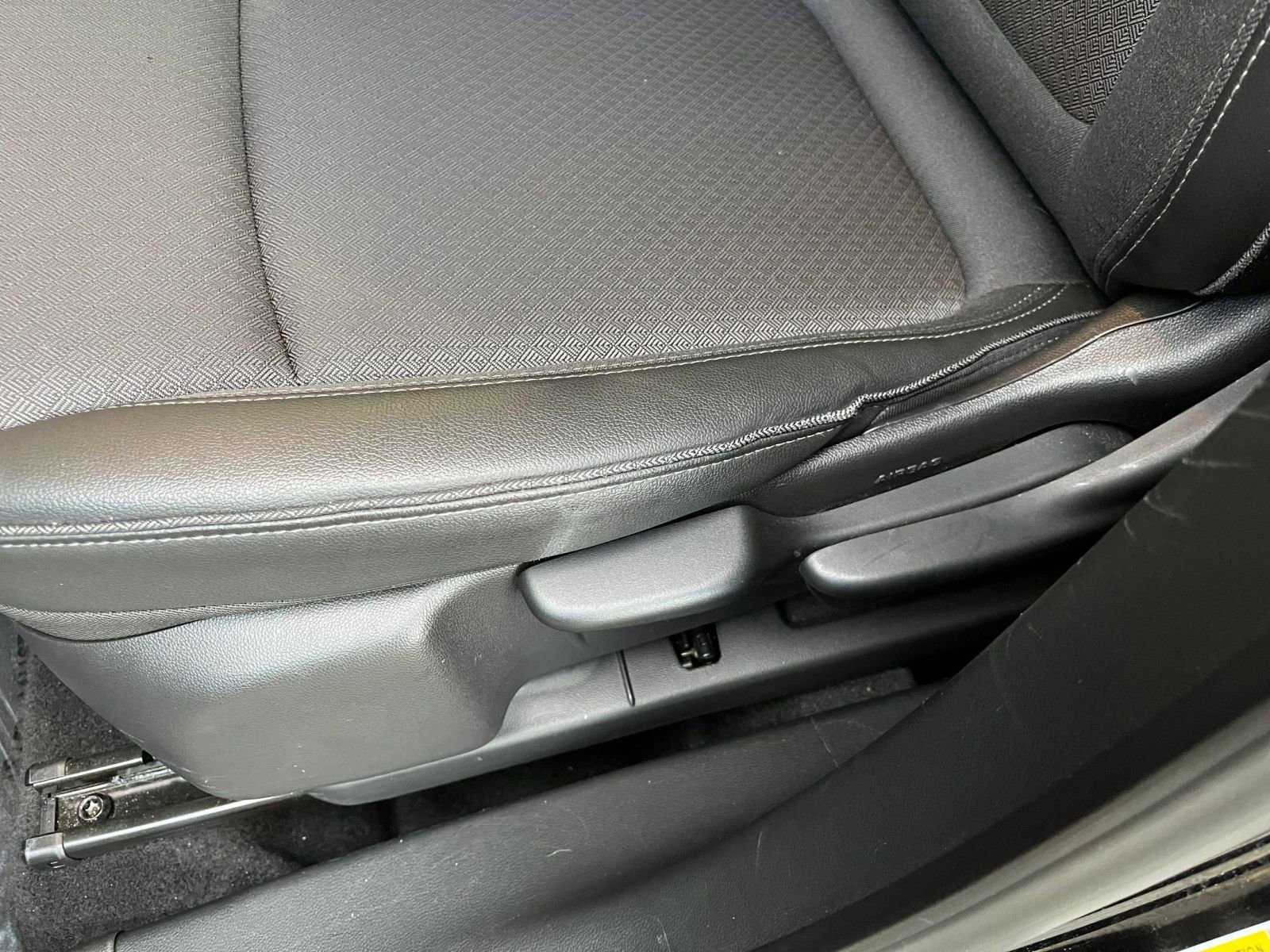 Thumbnail: 2025 Buick Encore GX - 22