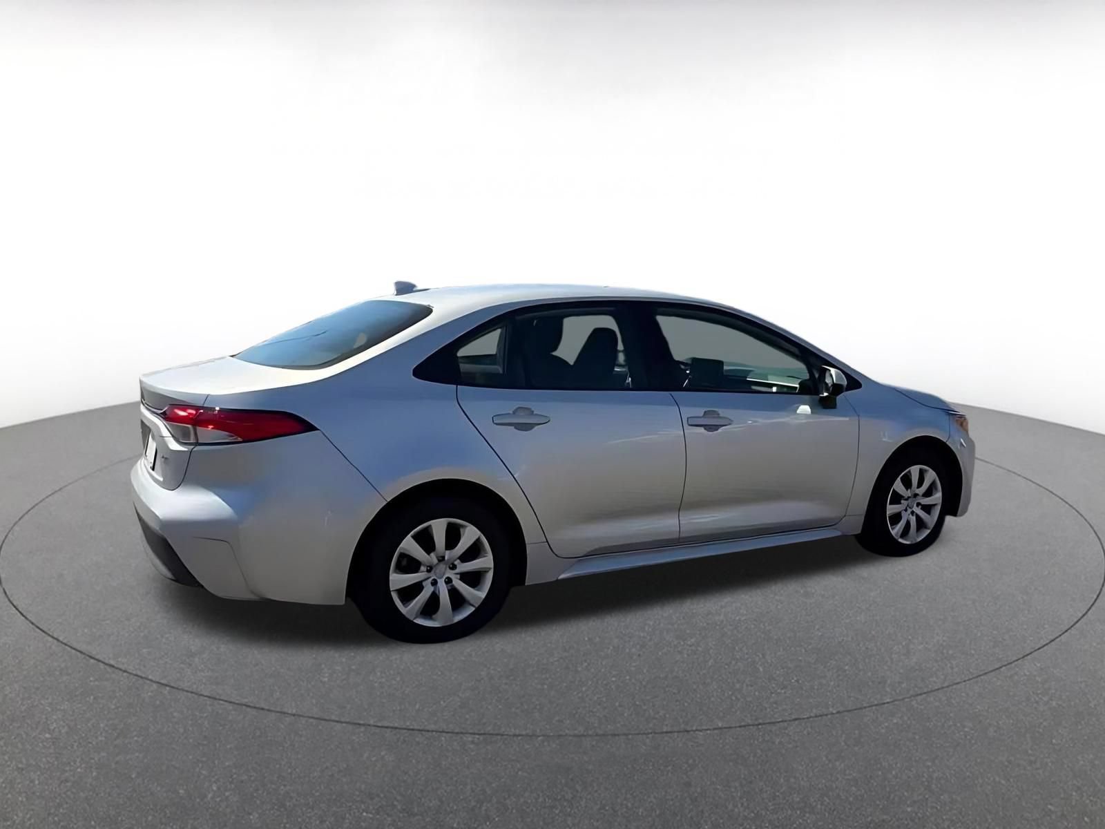 Thumbnail: 2025 Toyota Corolla - 13