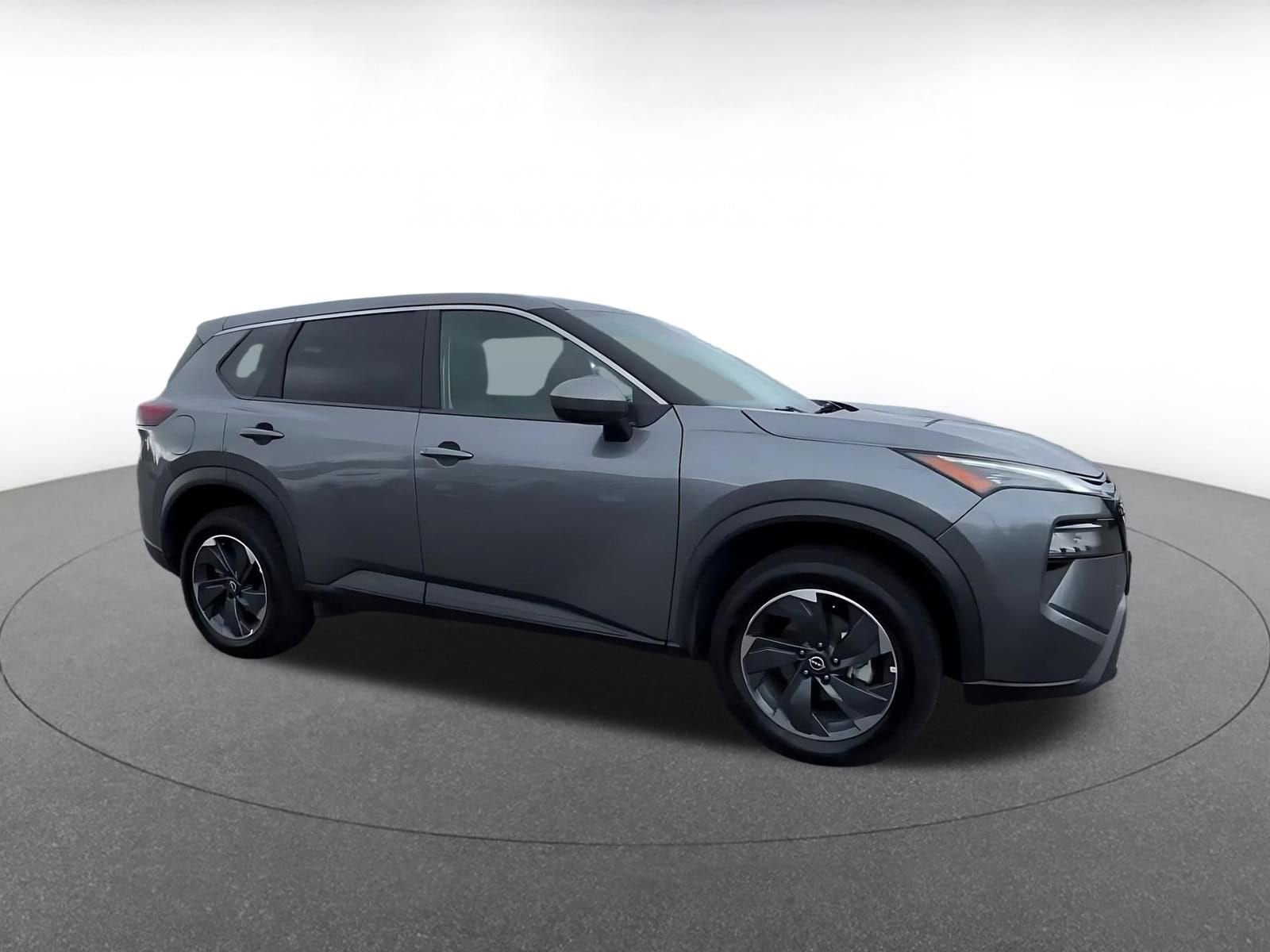 Thumbnail: 2025 Nissan Rogue - 2