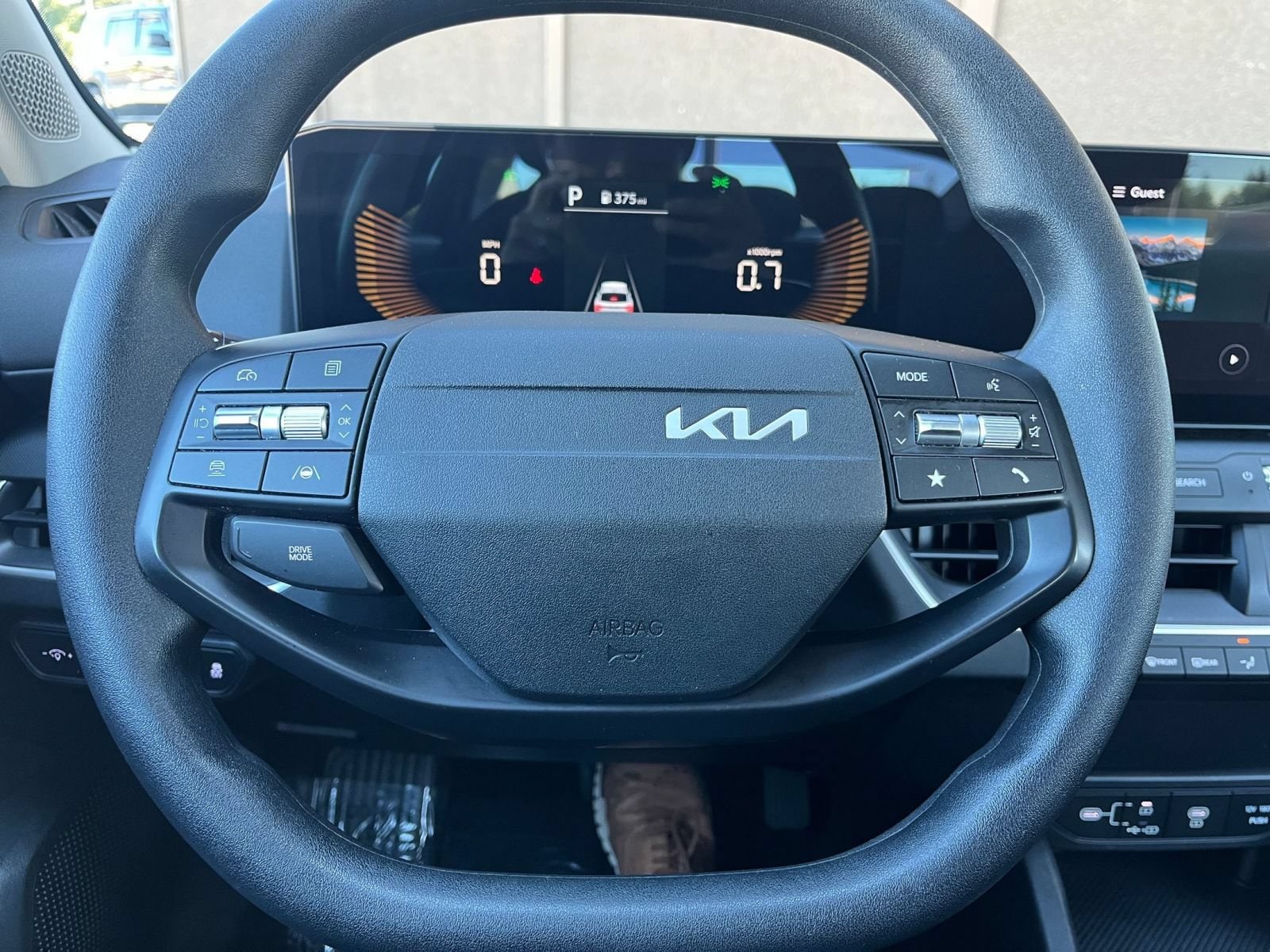 Thumbnail: 2025 Kia K4 - 28