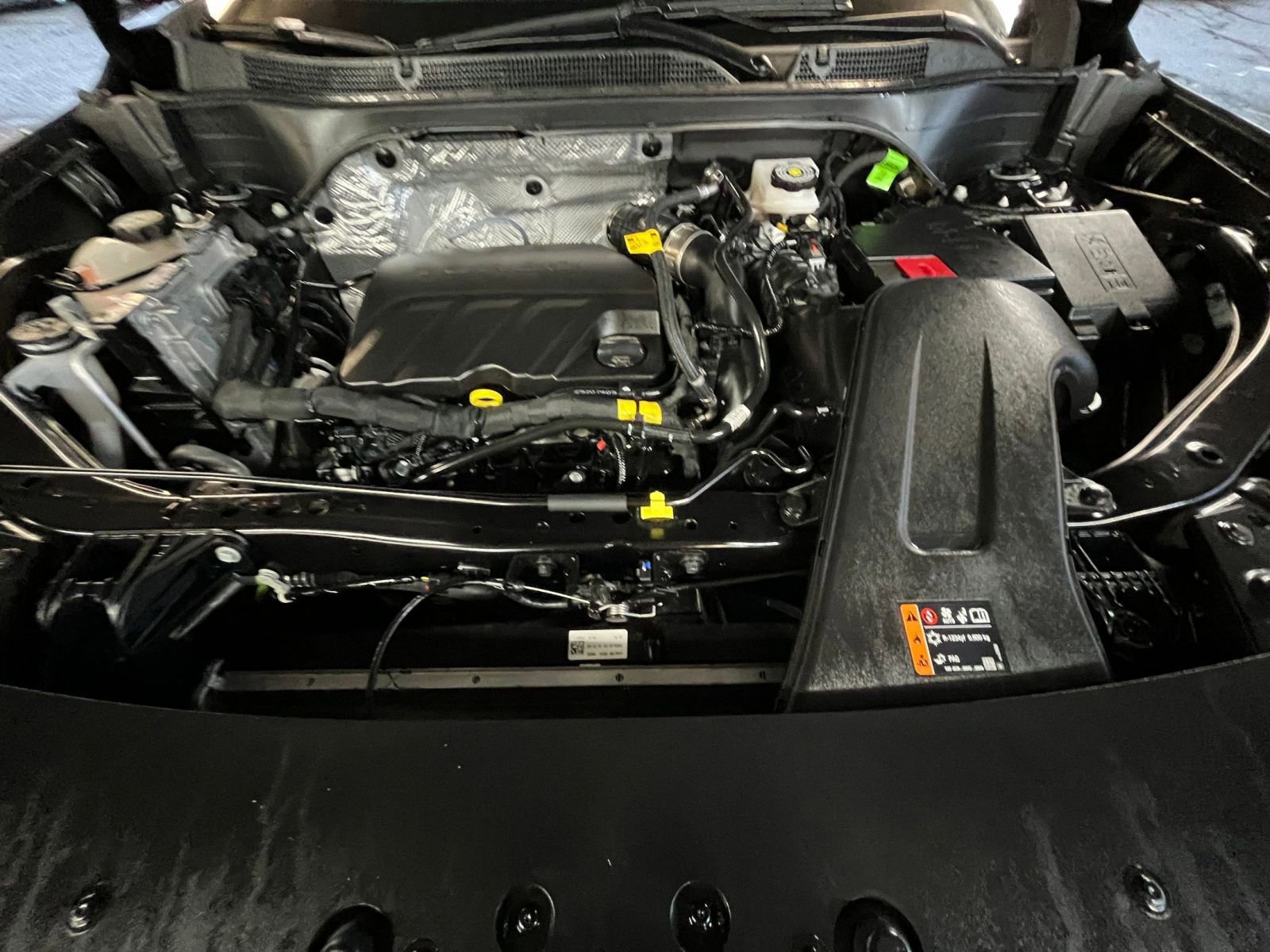 Thumbnail: 2025 Chevrolet Trax - 32