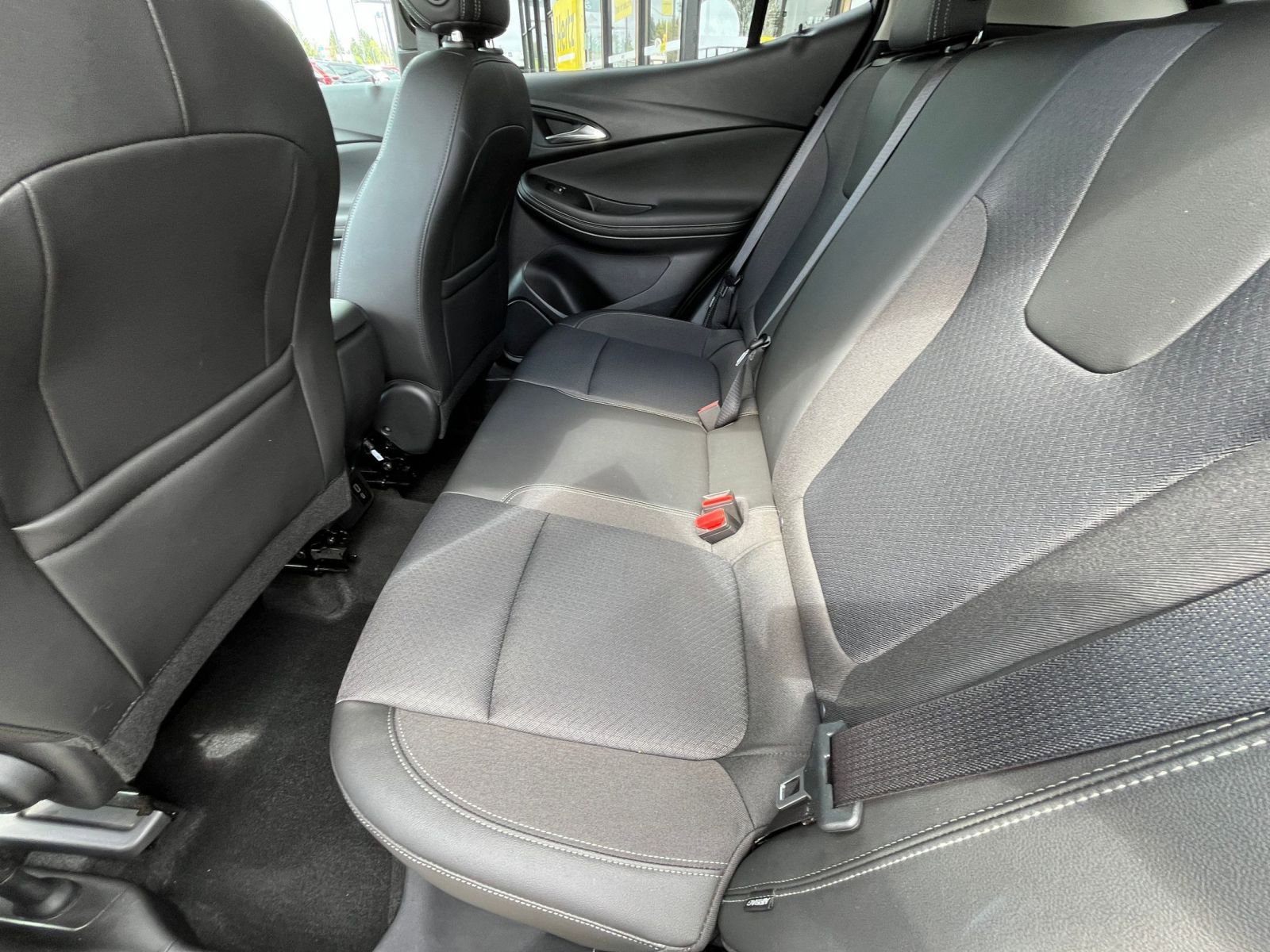 Thumbnail: 2025 Buick Encore GX - 27