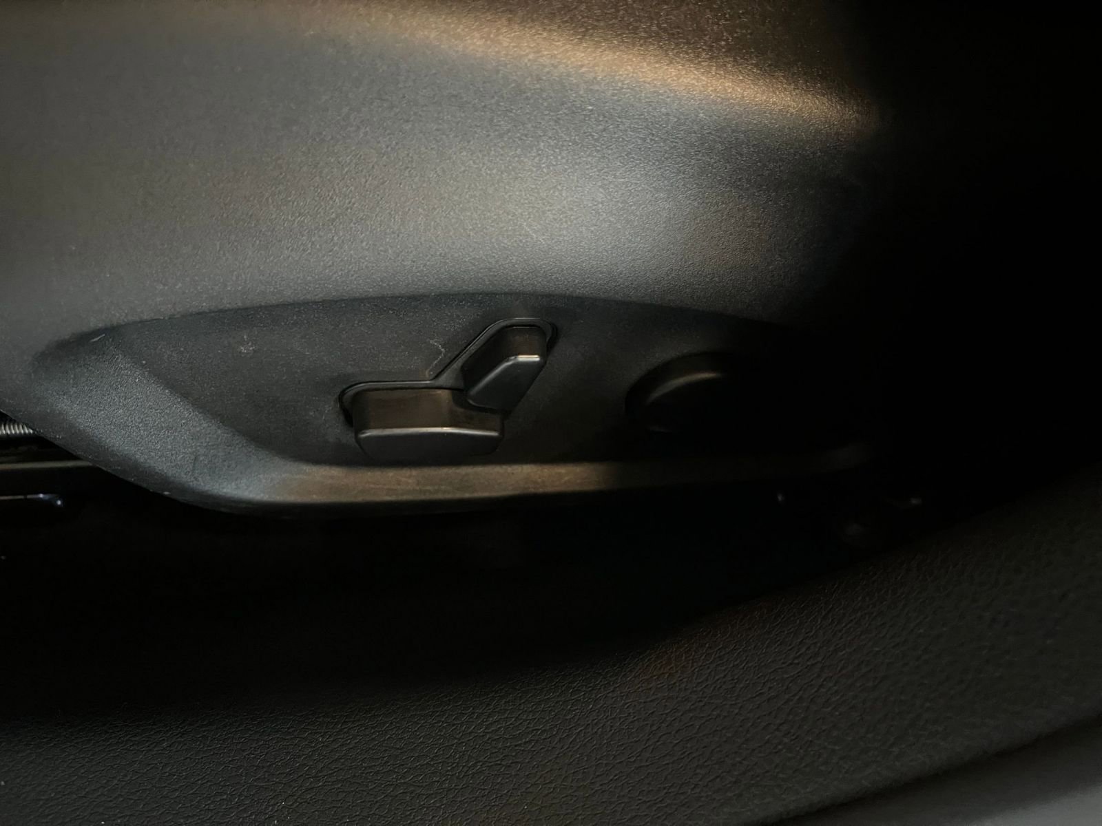 Thumbnail: 2025 Jeep Compass - 22