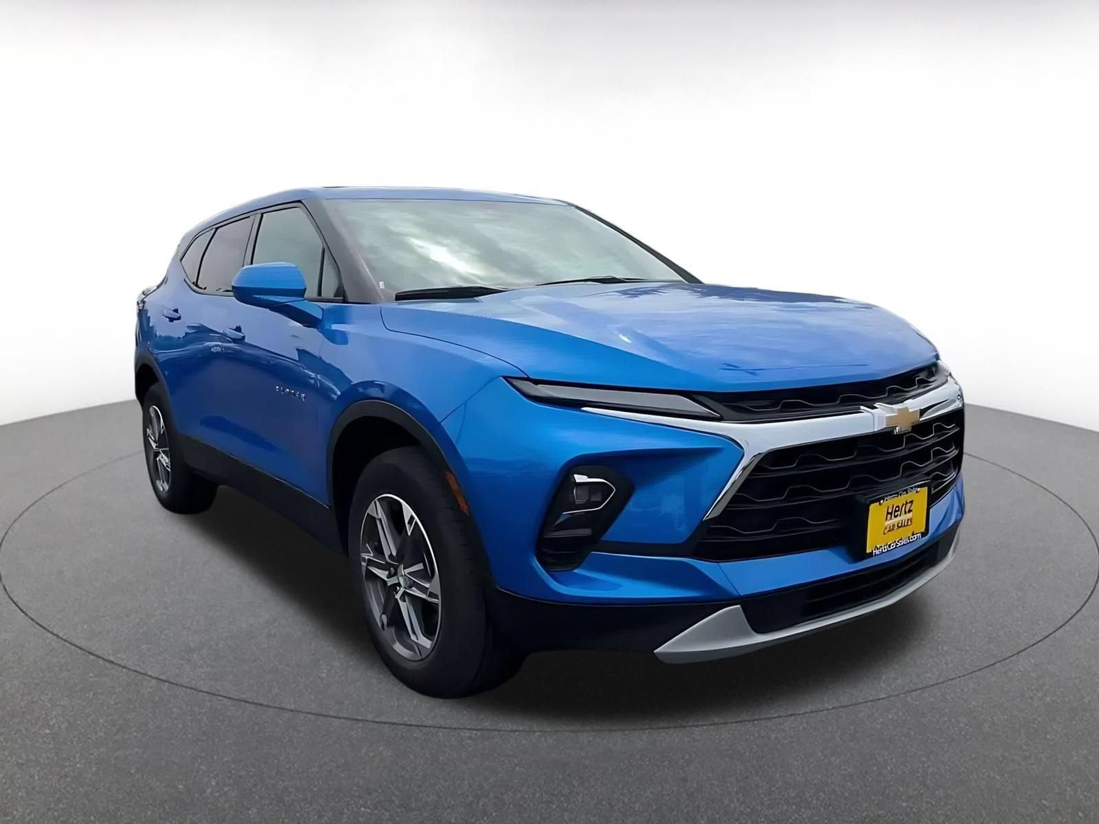 Thumbnail: 2025 Chevrolet Blazer - 3
