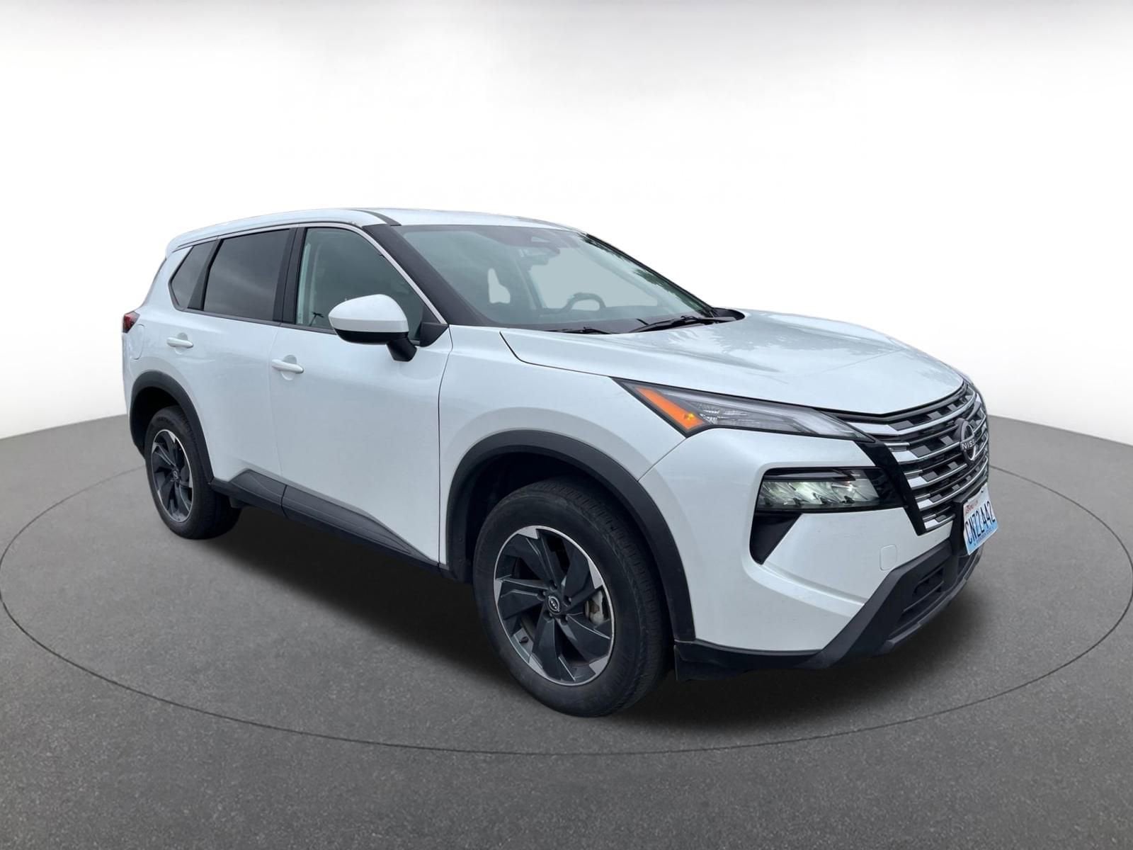 Thumbnail: 2025 Nissan Rogue - 1