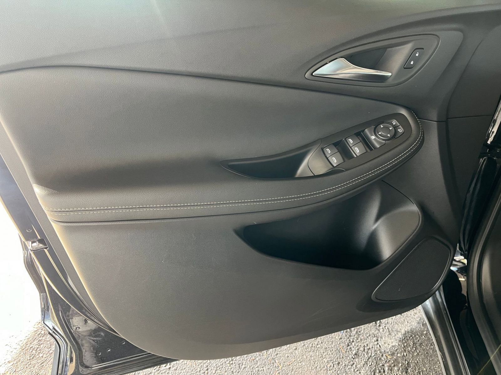 Thumbnail: 2025 Buick Encore GX - 20