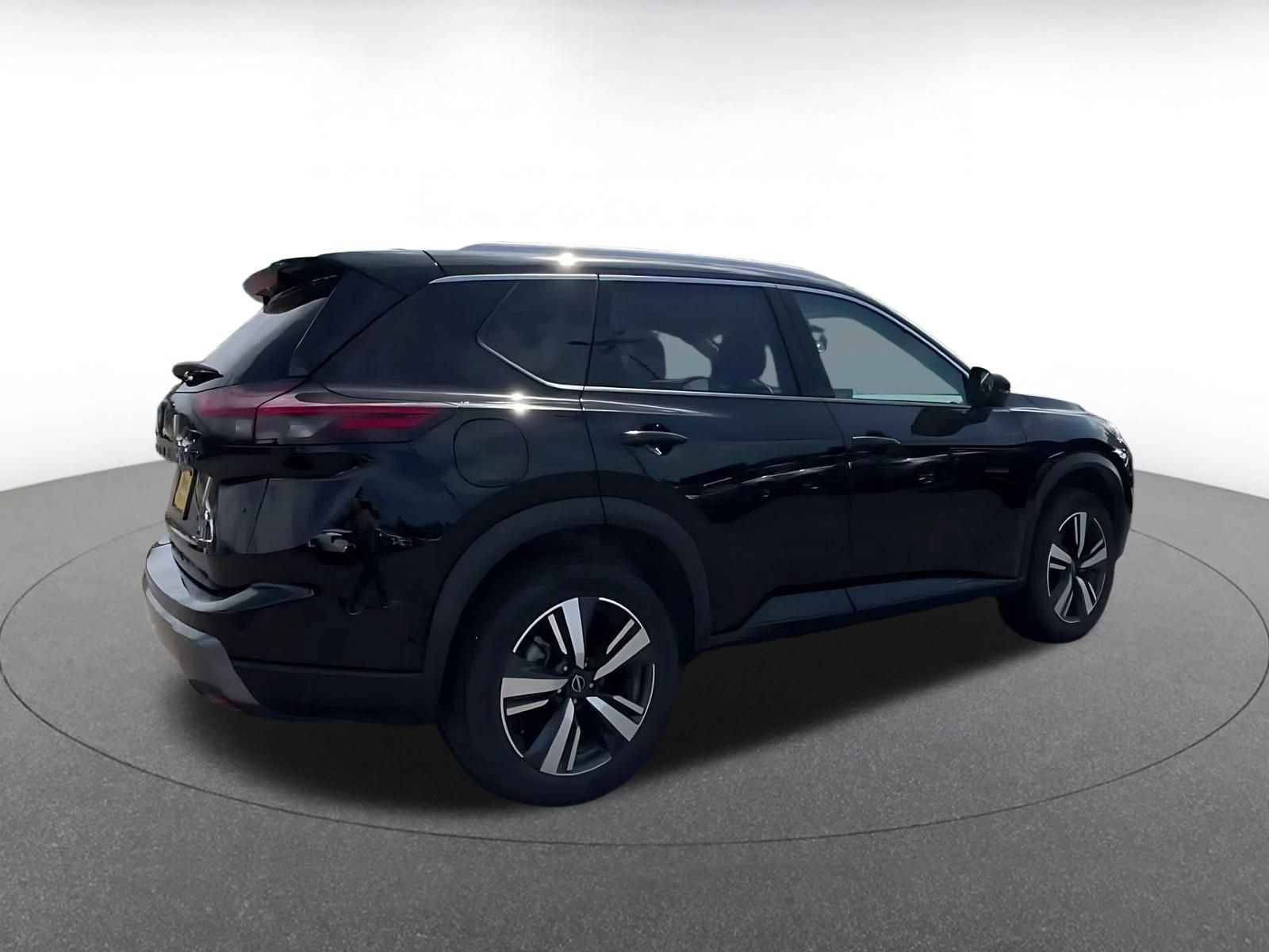 Thumbnail: 2026 Nissan Rogue - 13