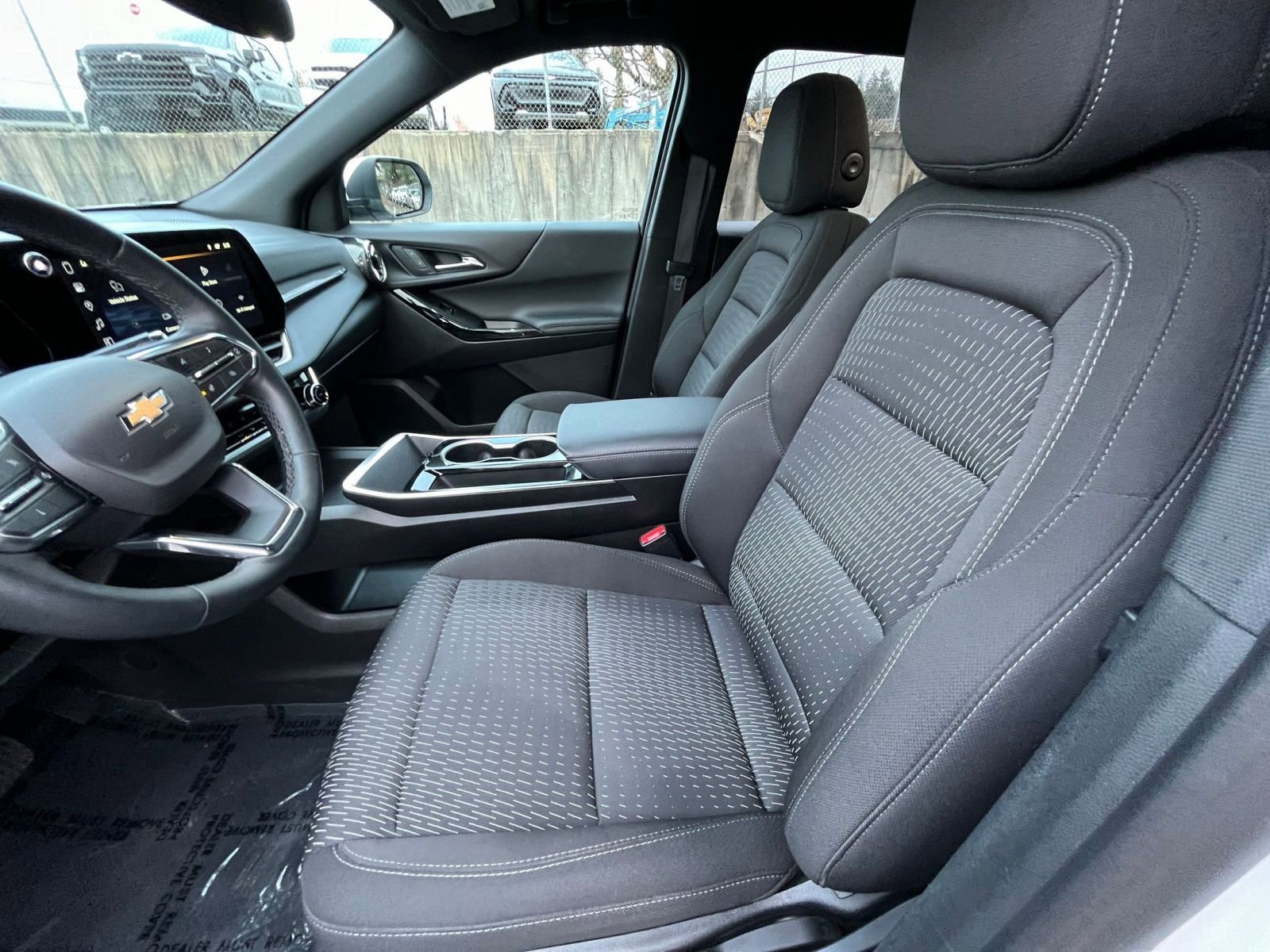 Thumbnail: 2025 Chevrolet Equinox - 27