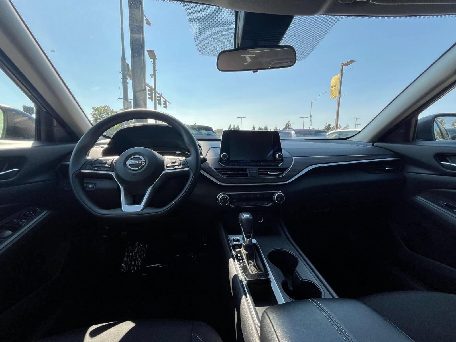 Thumbnail: 2025 Nissan Altima - 29