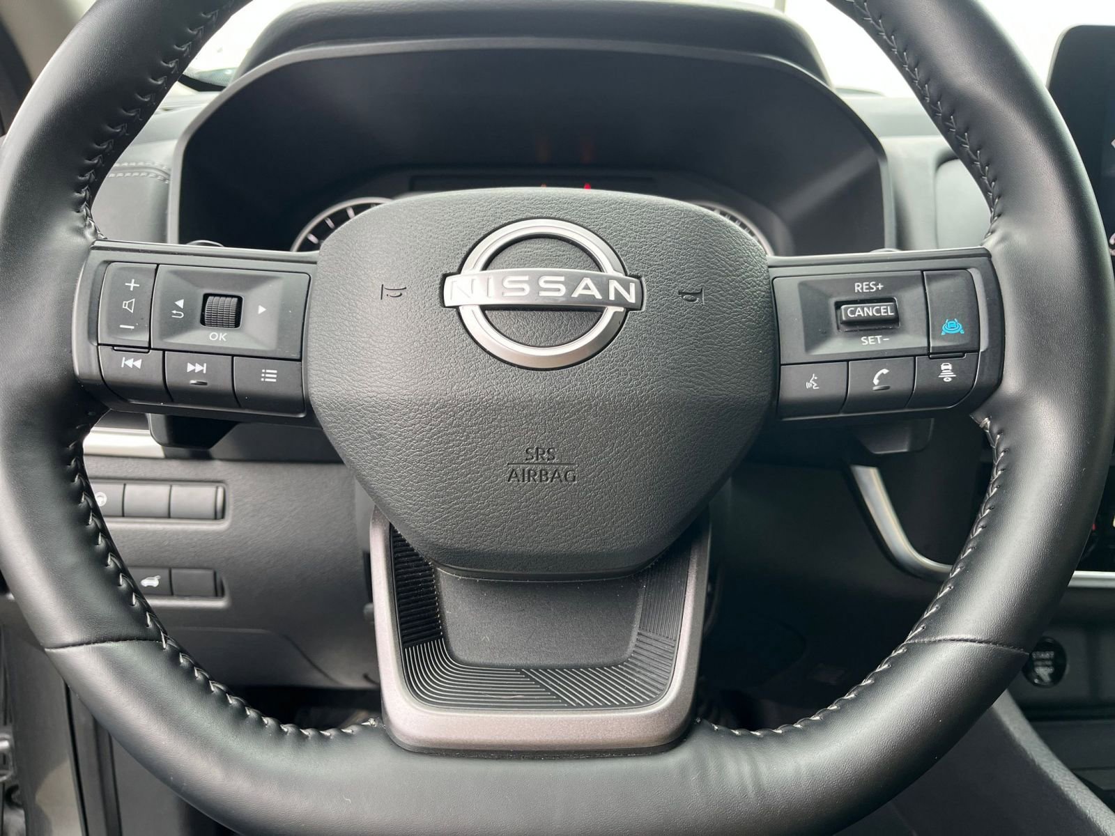 Thumbnail: 2025 Nissan Rogue - 30