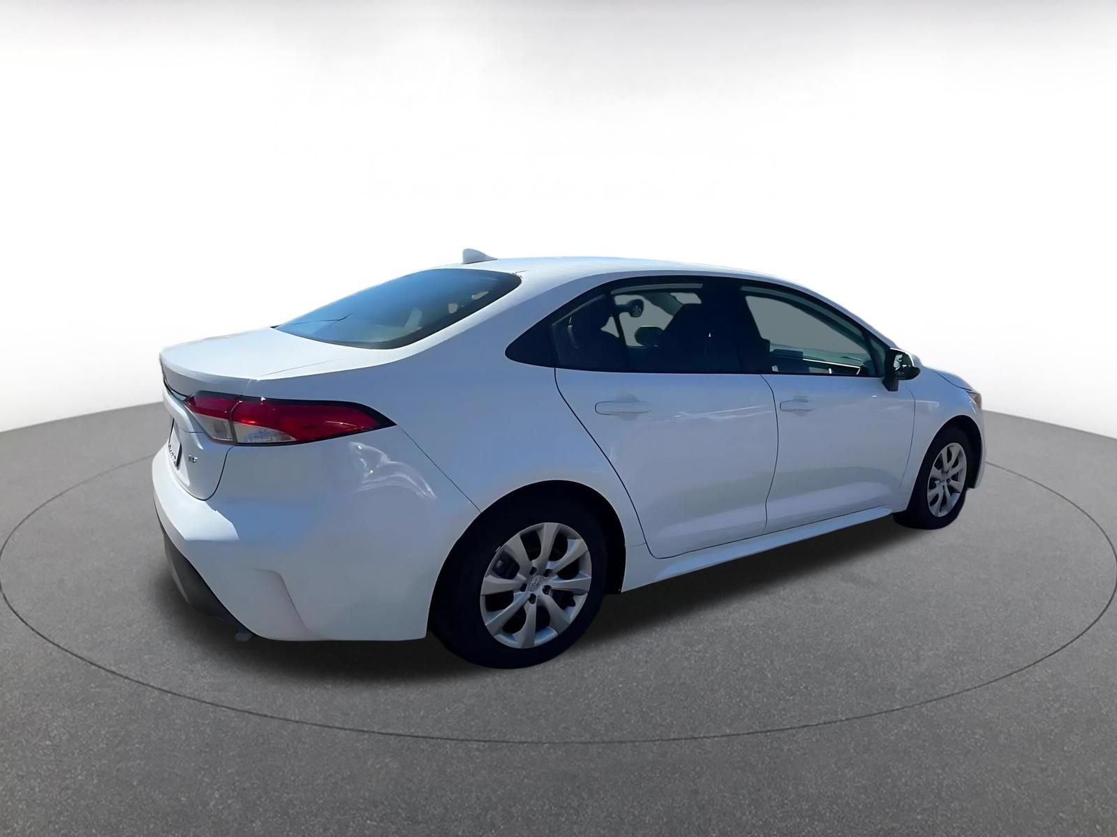 Thumbnail: 2025 Toyota Corolla - 15
