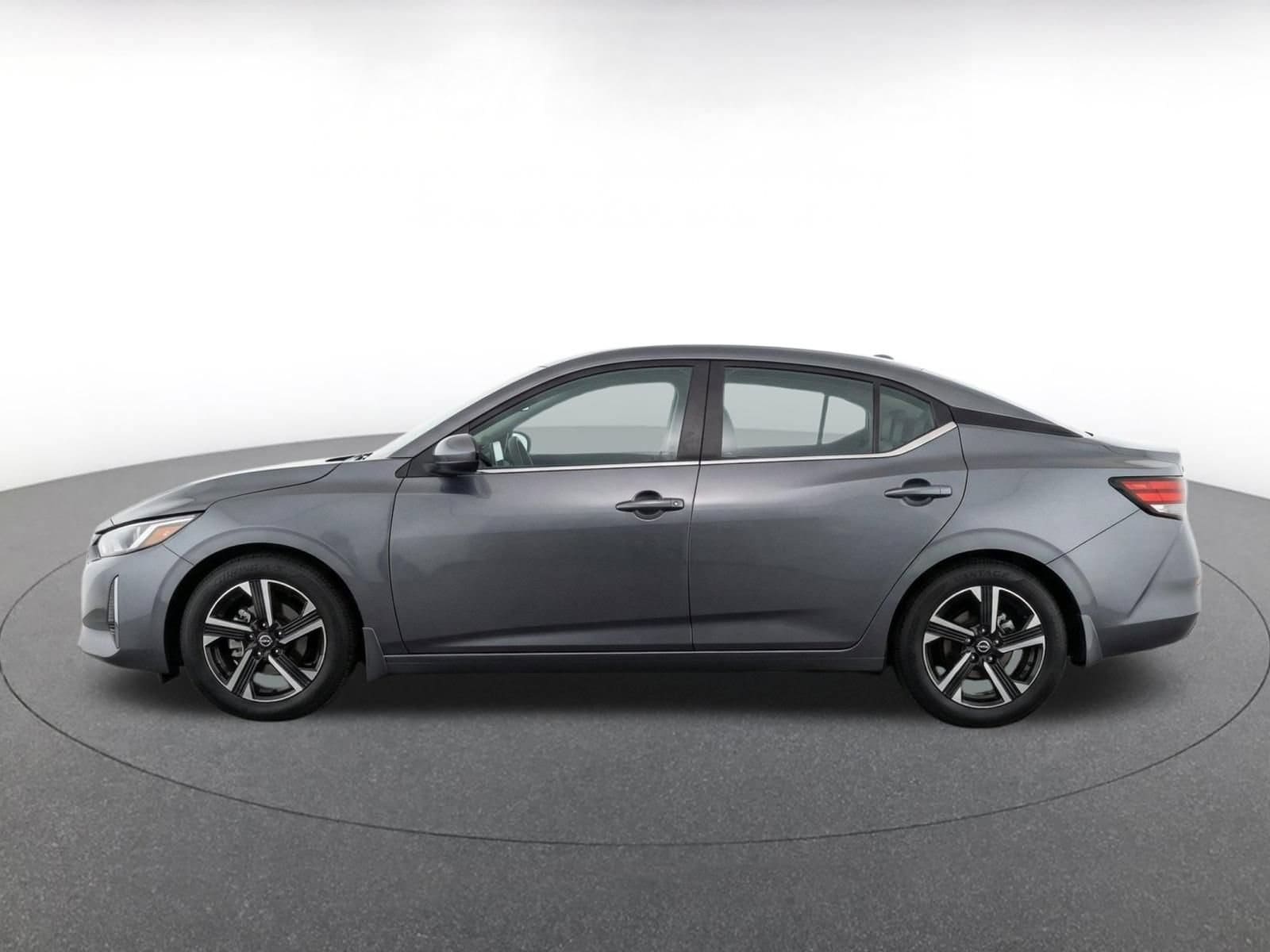 Thumbnail: 2025 Nissan Sentra - 4