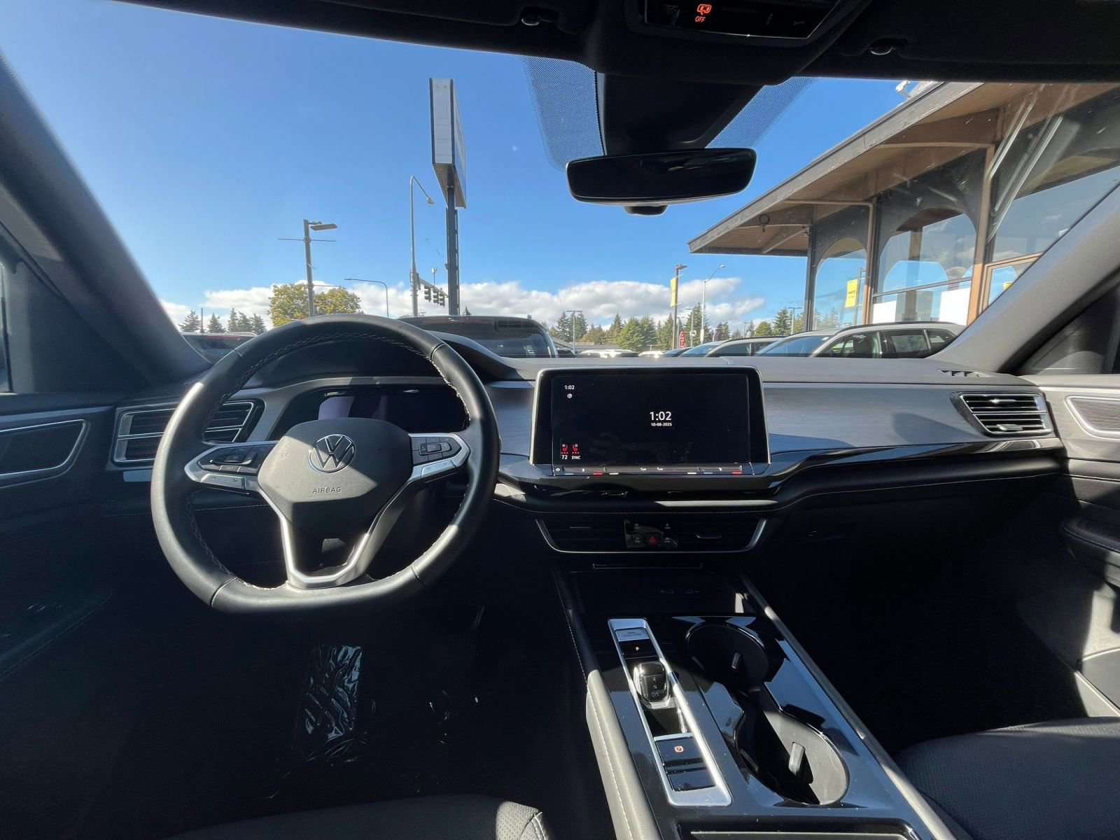 Thumbnail: 2025 Volkswagen Atlas - 33