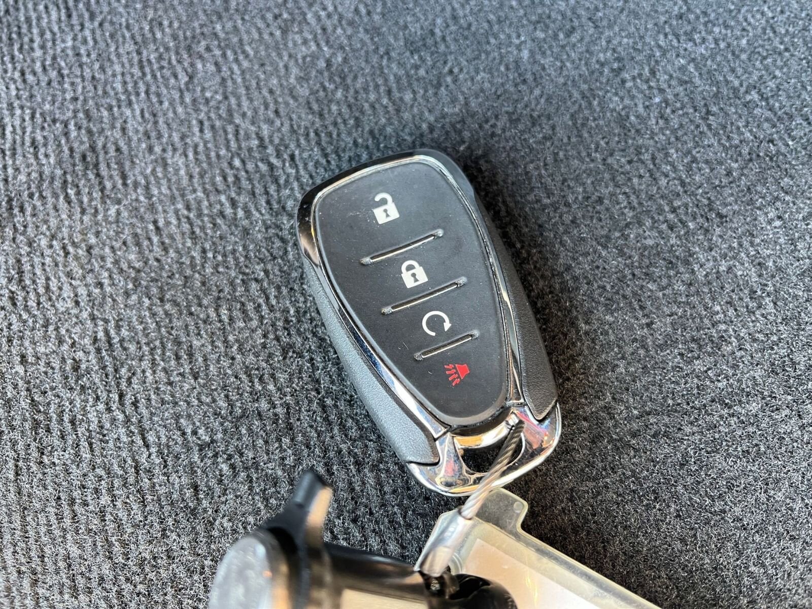 Thumbnail: 2025 Chevrolet Trax - 25