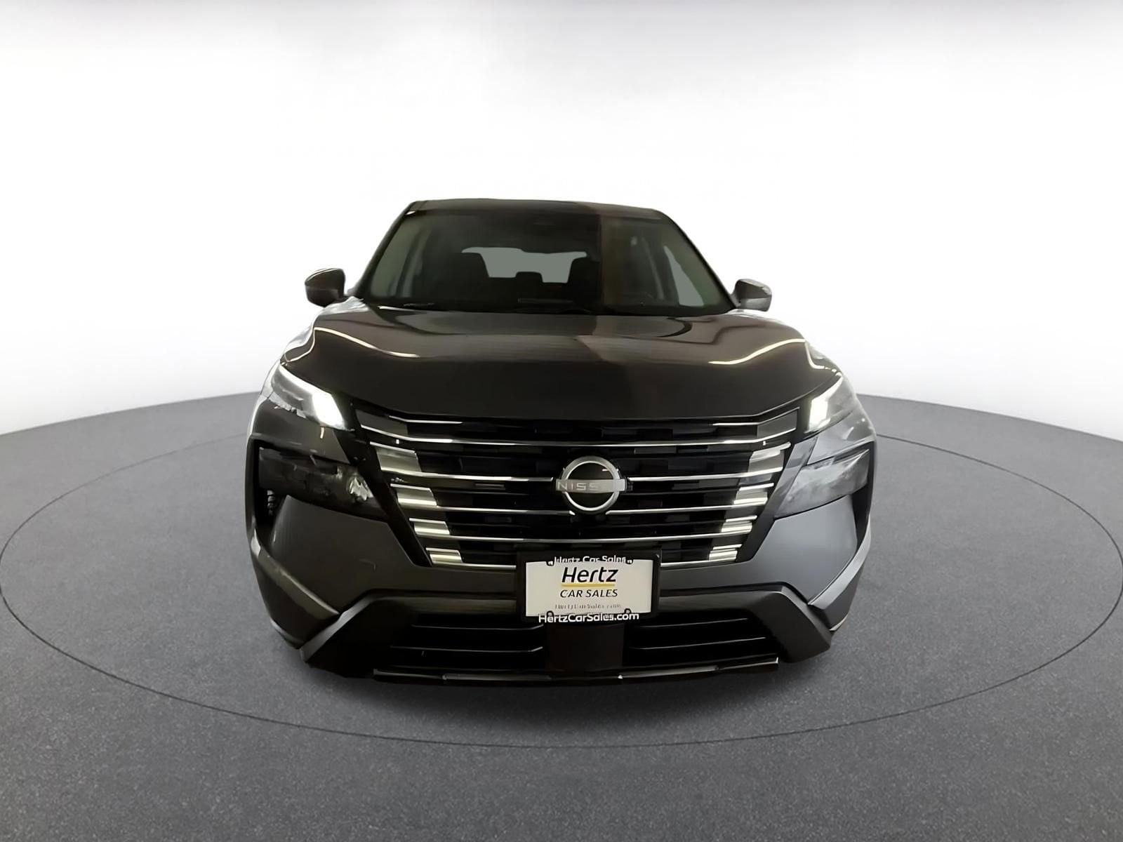 Thumbnail: 2025 Nissan Rogue - 4