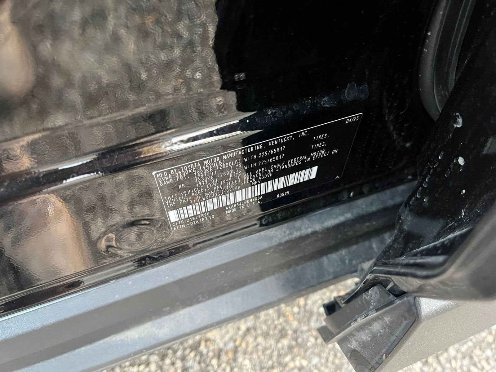 Thumbnail: 2025 Toyota RAV4 - 29