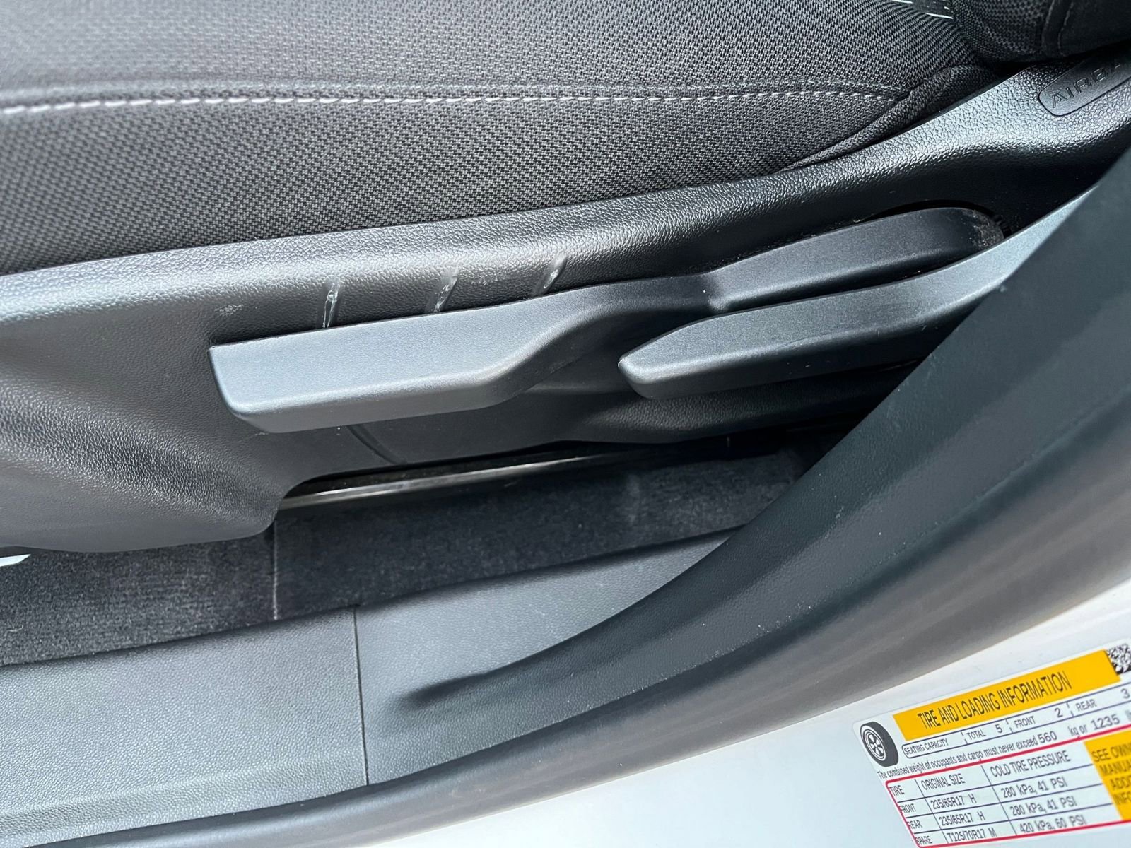 Thumbnail: 2025 Chevrolet Equinox - 23