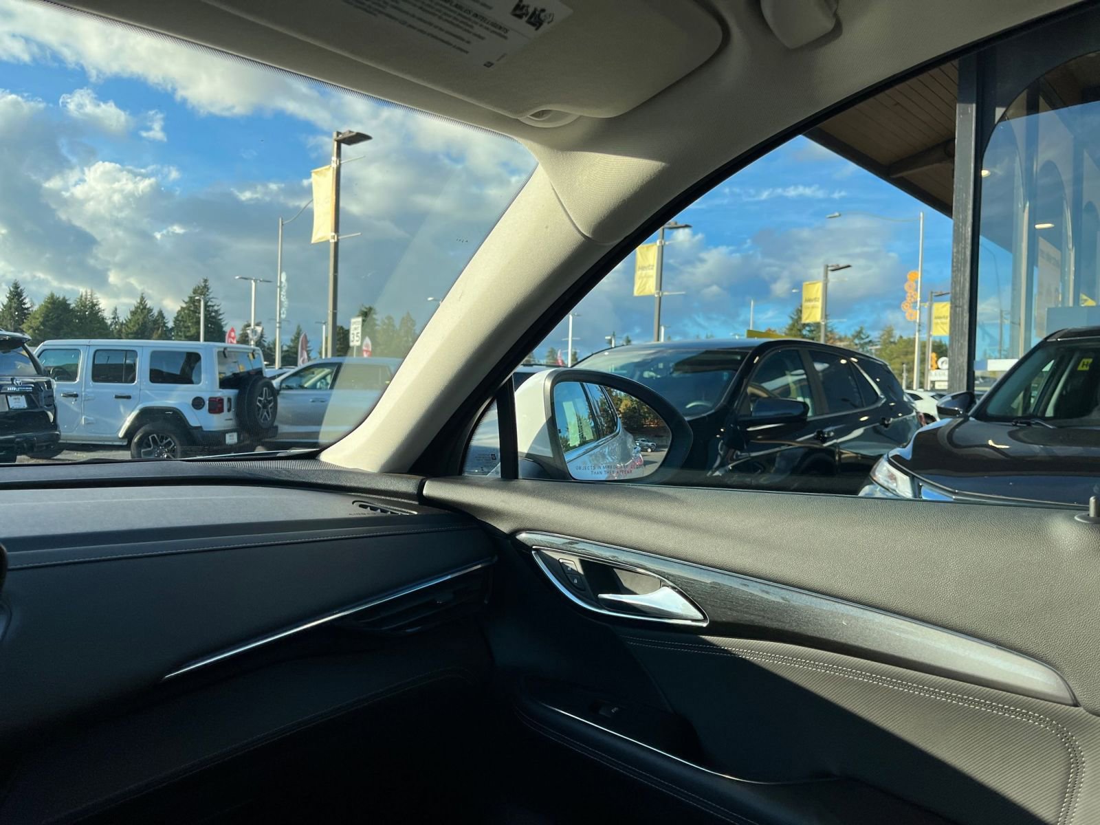 Thumbnail: 2024 Buick Envision - 35