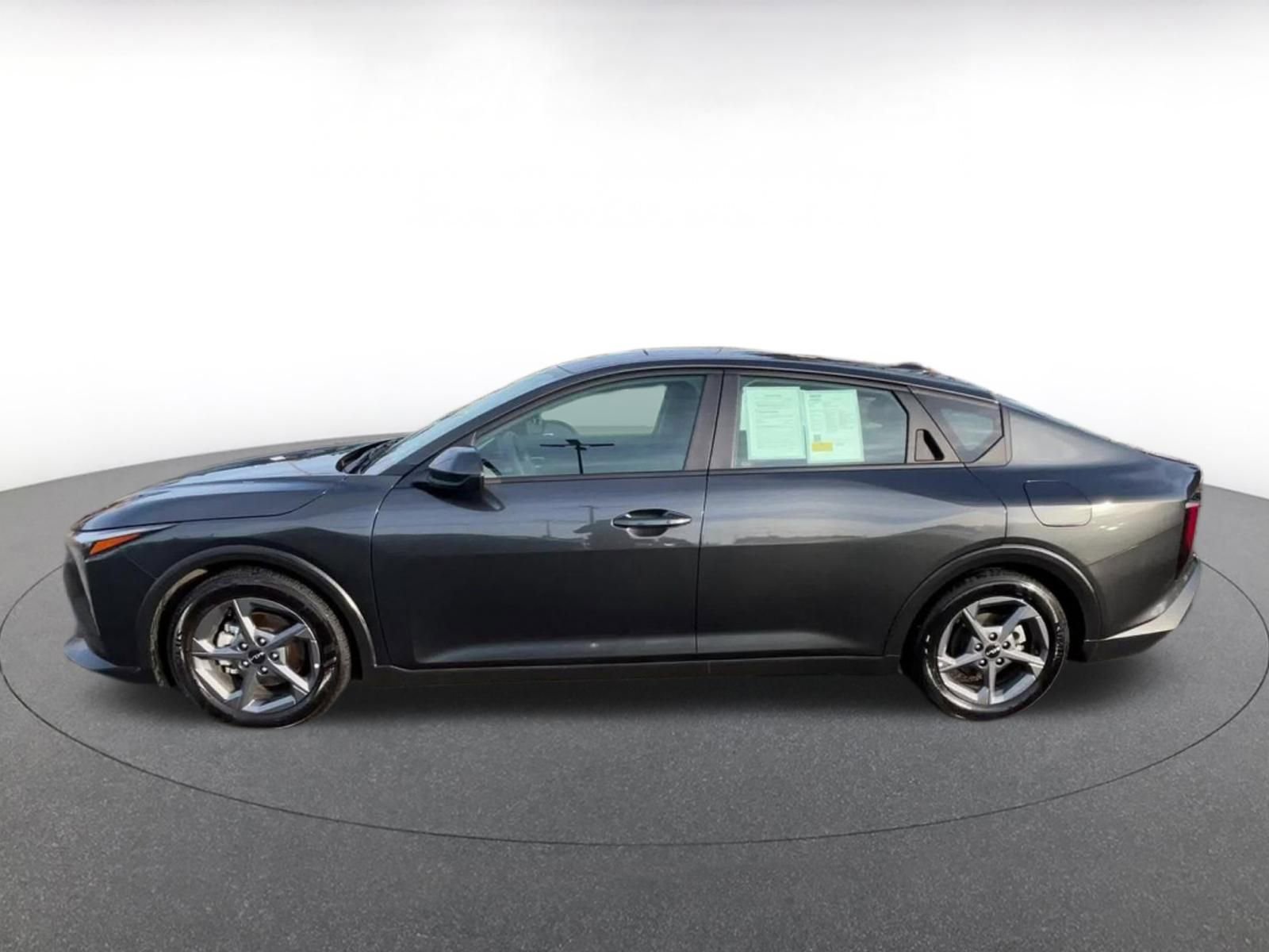 Thumbnail: 2025 Kia K4 - 9