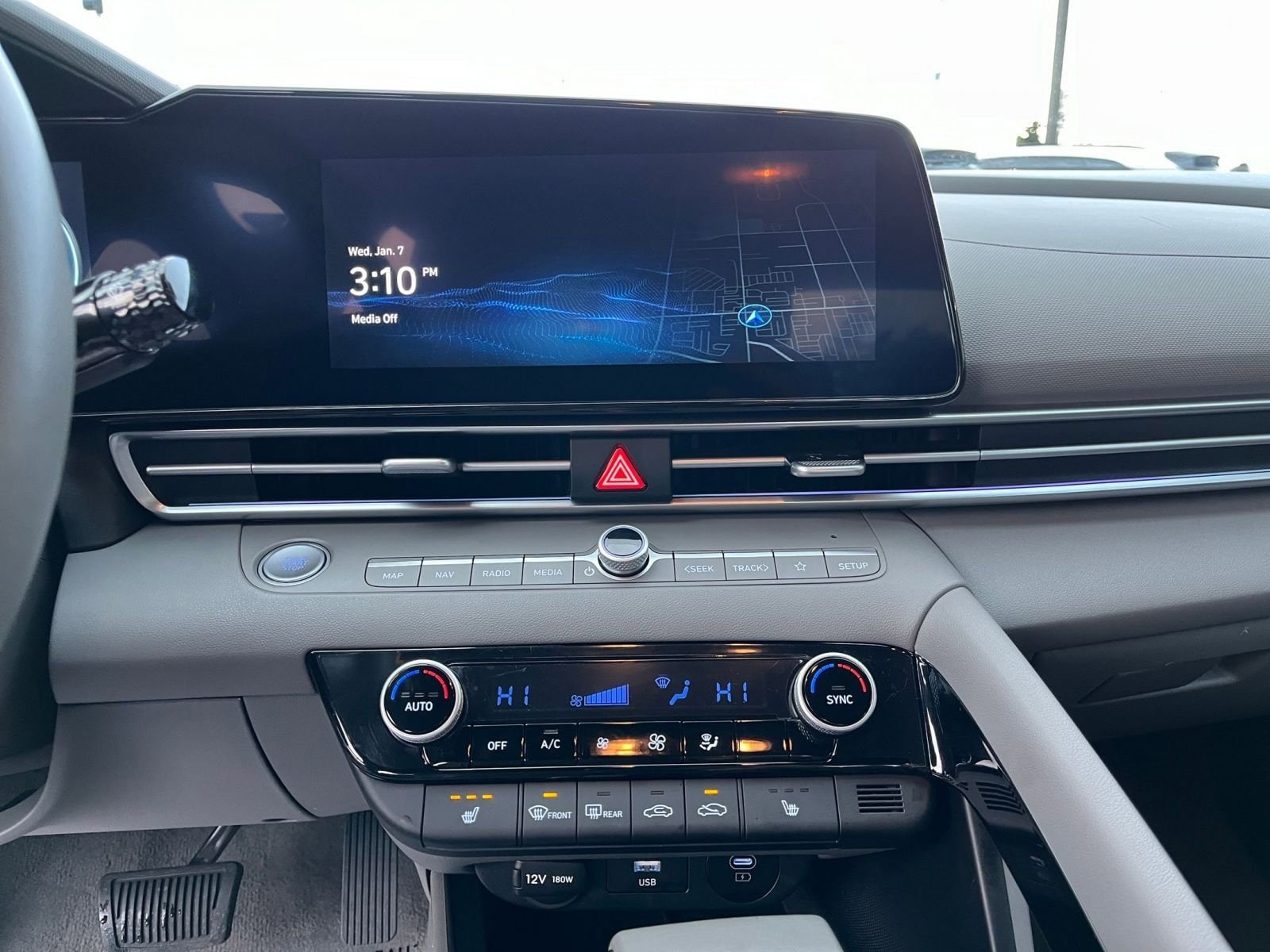 Thumbnail: 2025 Hyundai Elantra - 21