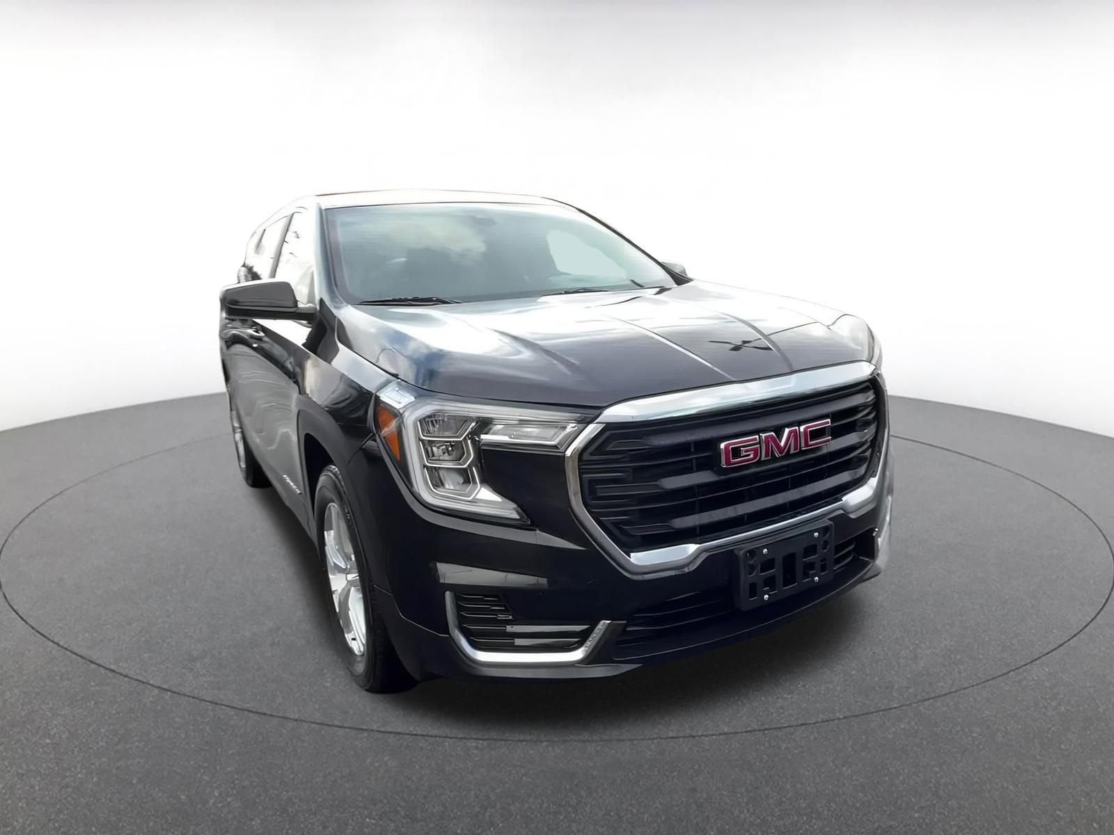 Thumbnail: 2024 GMC Terrain - 3