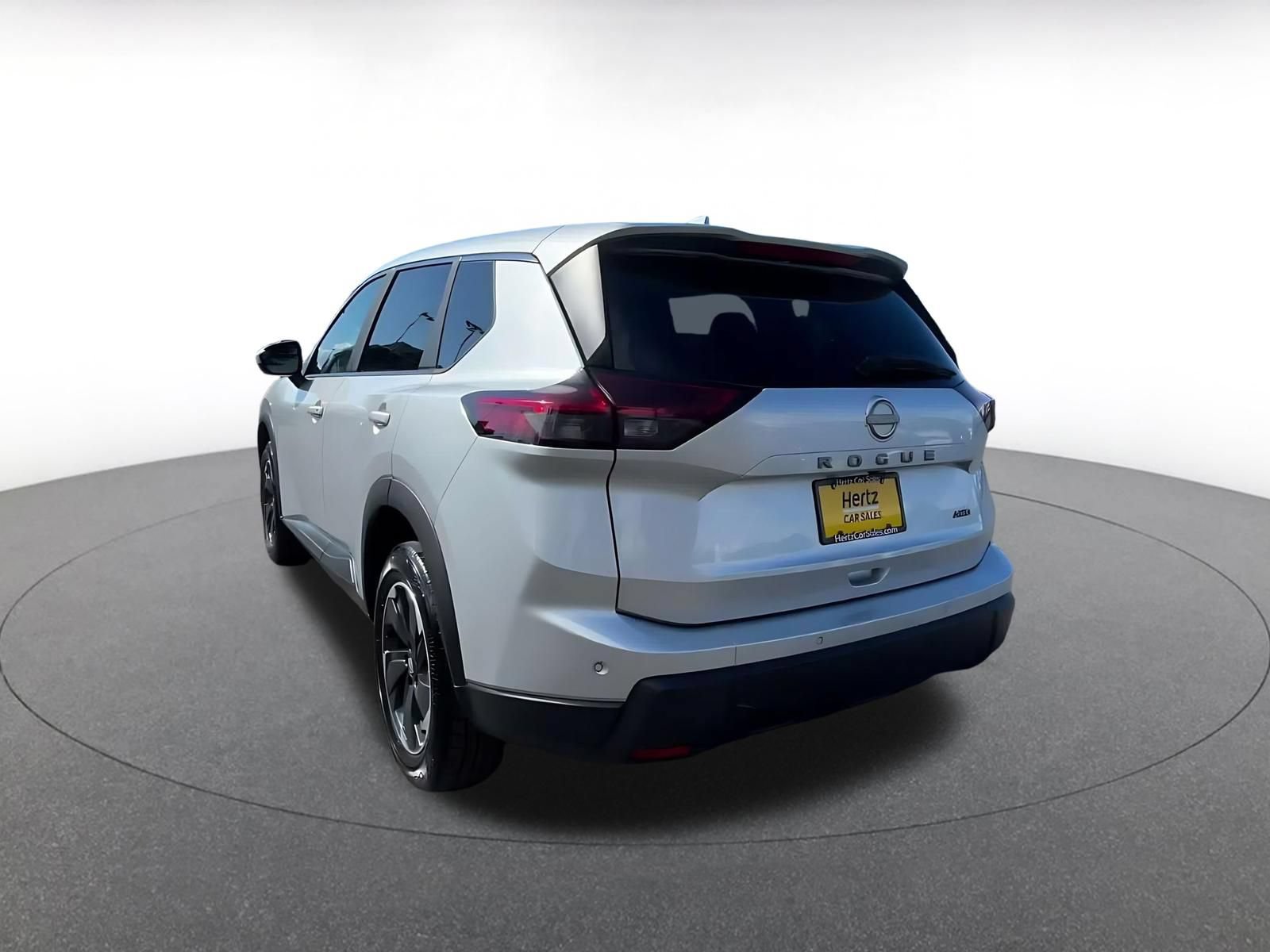 Thumbnail: 2025 Nissan Rogue - 12