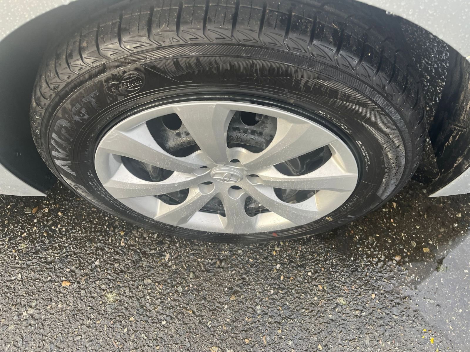 Thumbnail: 2025 Toyota Corolla - 30