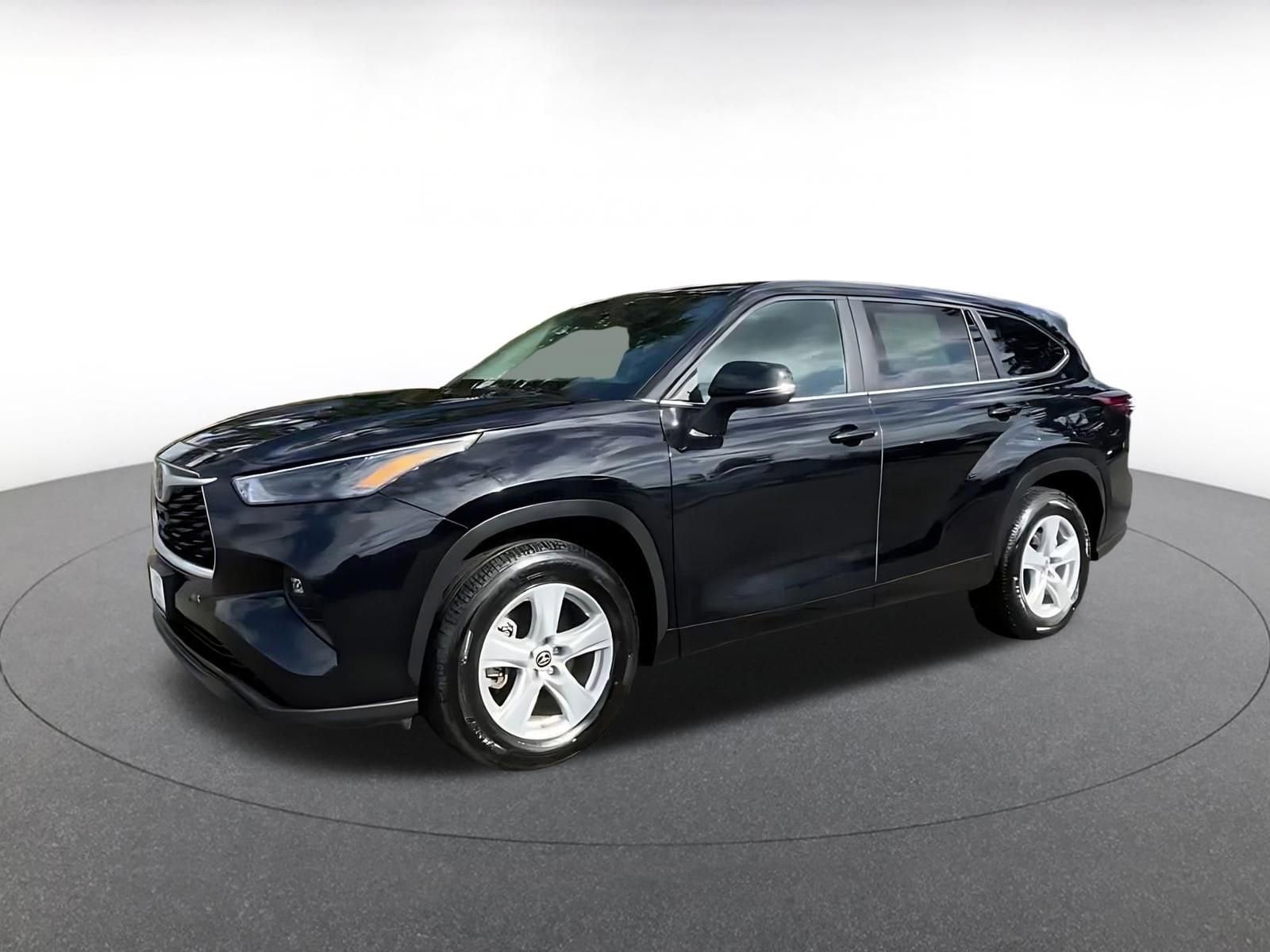 Thumbnail: 2025 Toyota Highlander - 8