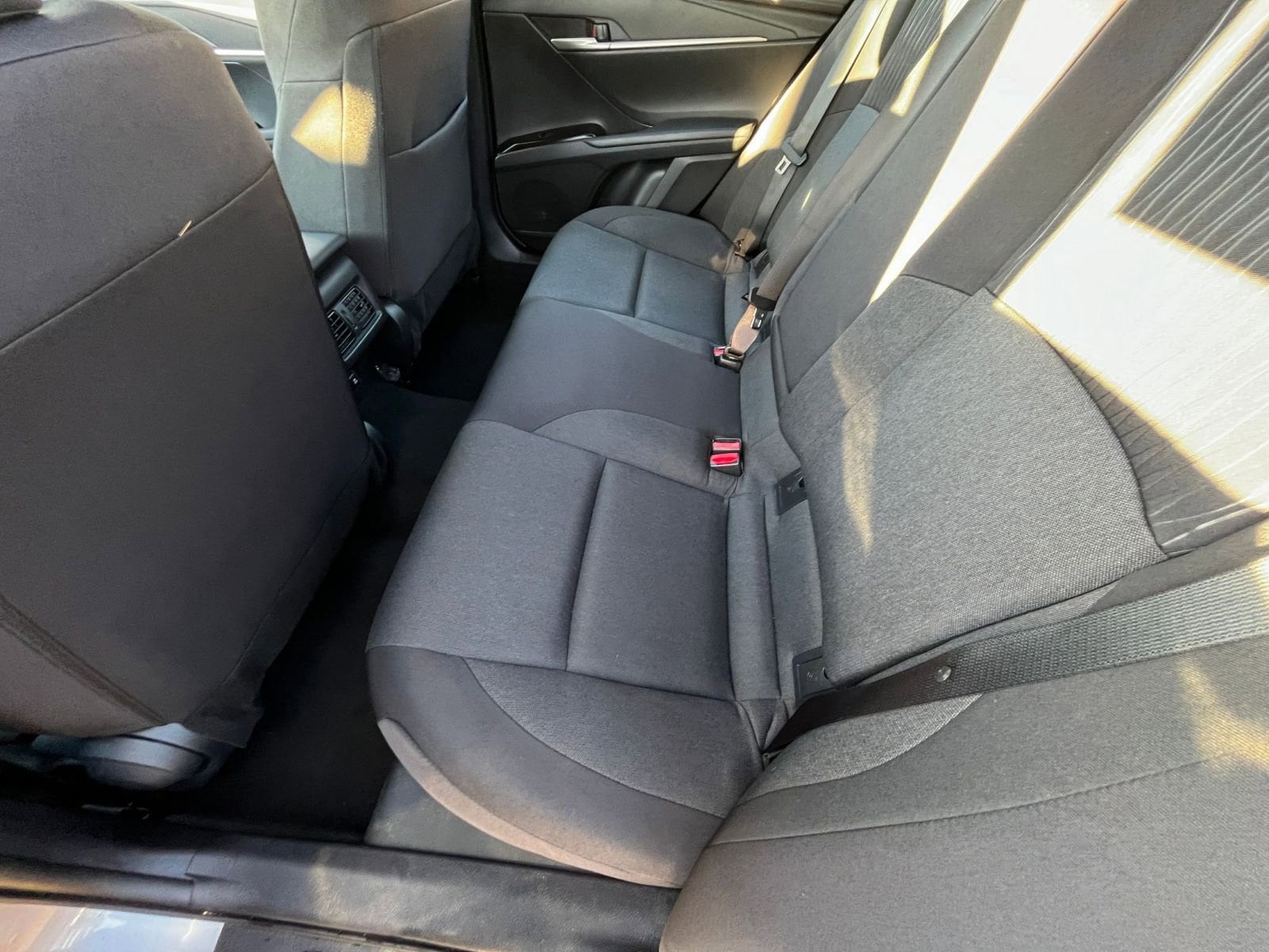 Thumbnail: 2025 Toyota Camry - 25