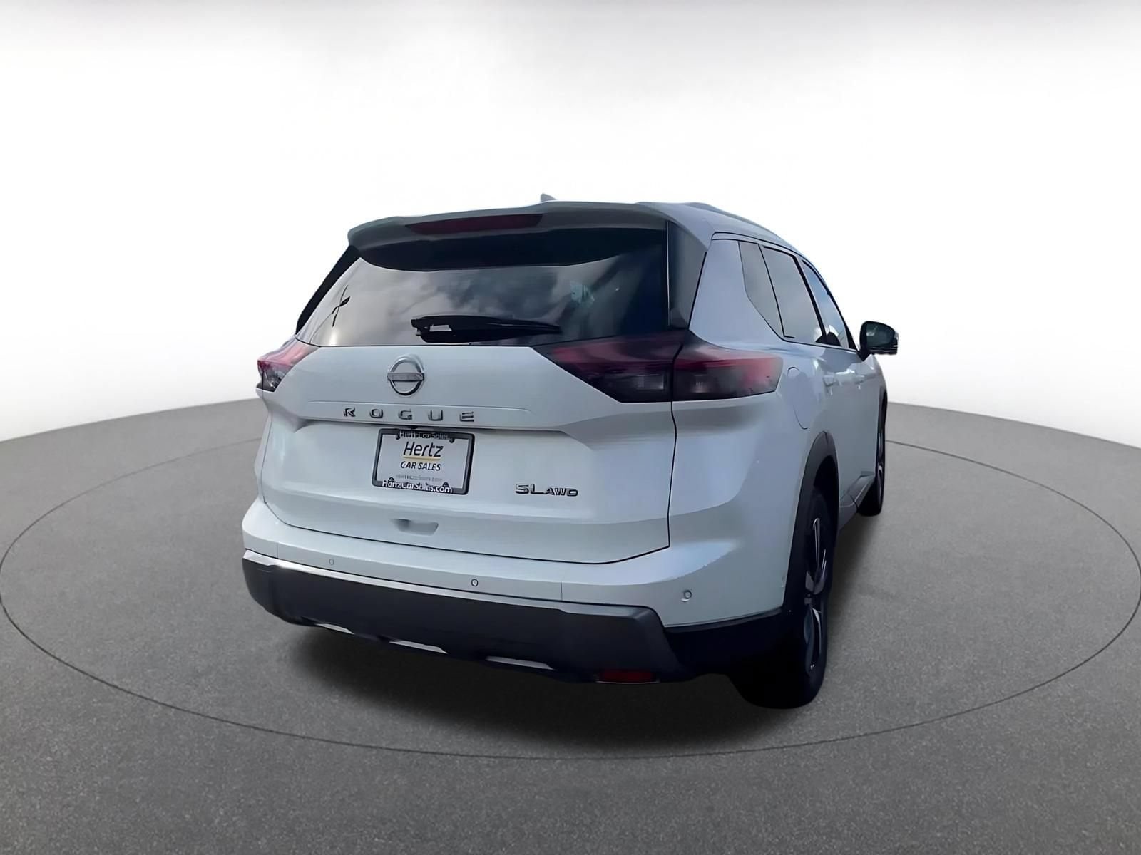 Thumbnail: 2026 Nissan Rogue - 14