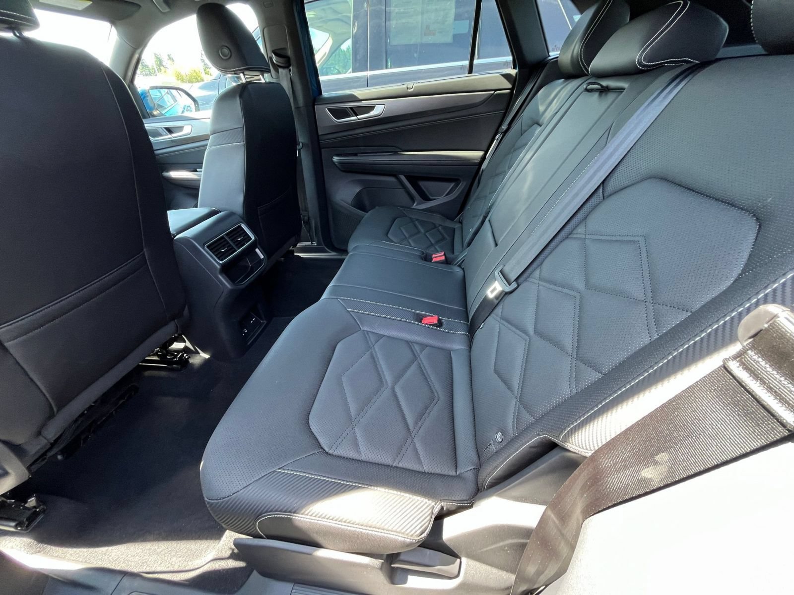 Thumbnail: 2026 Volkswagen Atlas - 27