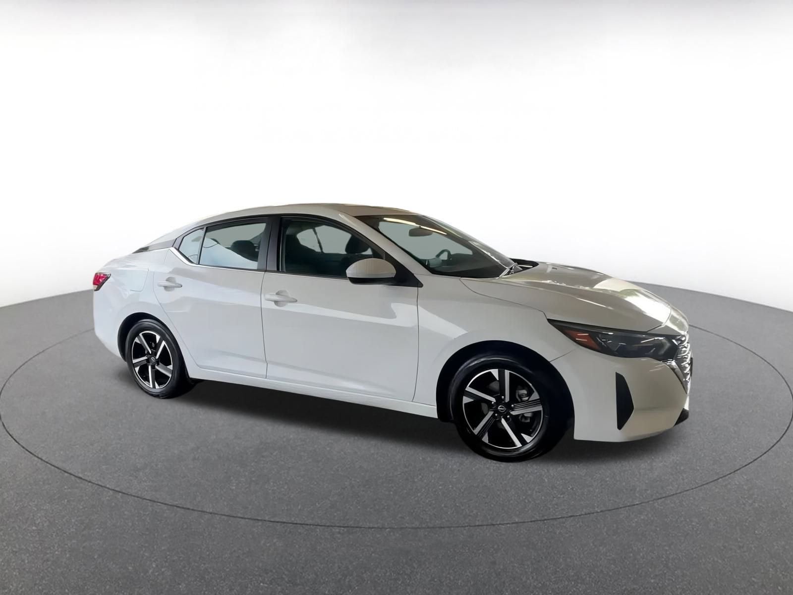 Thumbnail: 2024 Nissan Sentra - 2