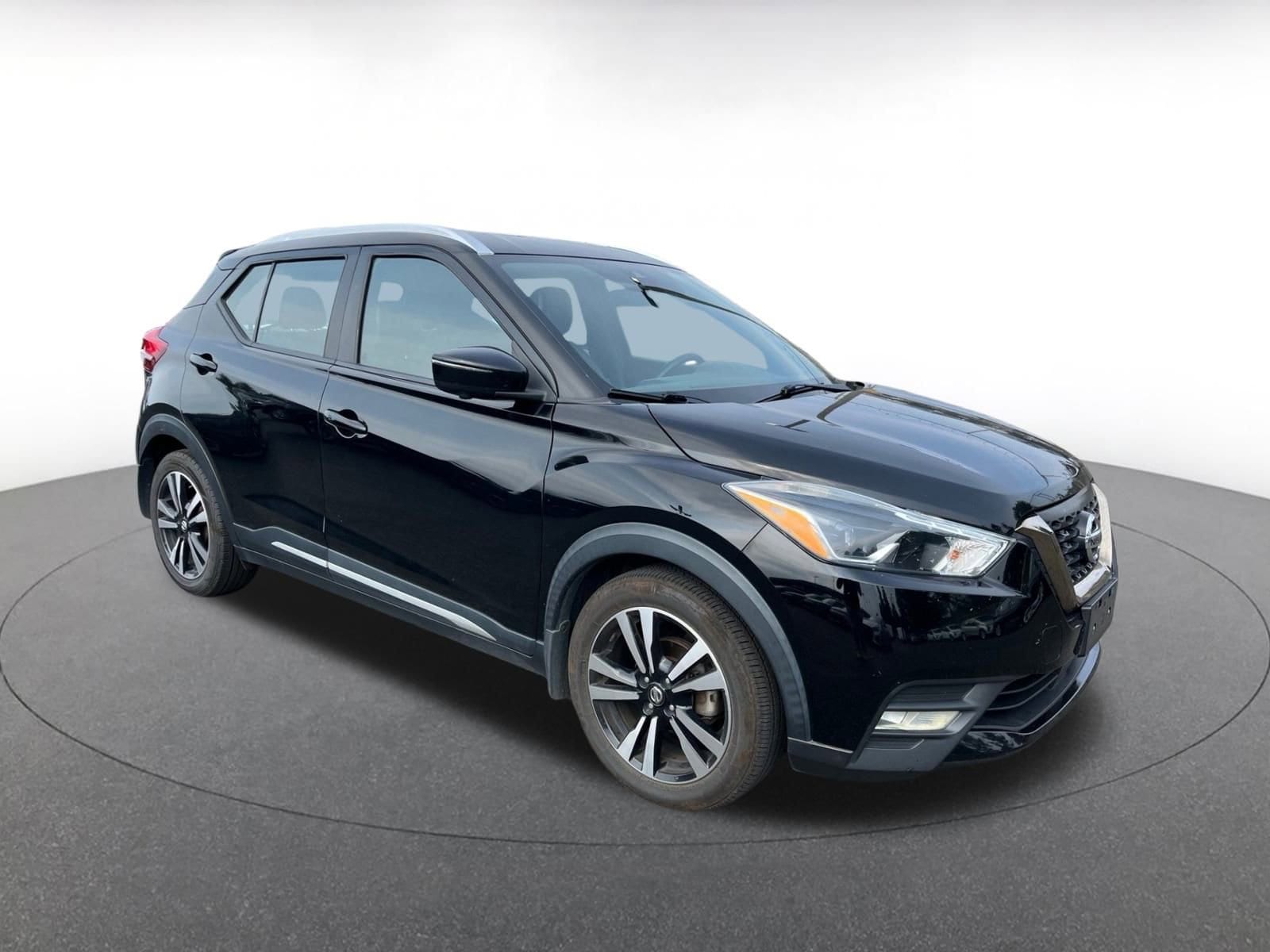 Thumbnail: 2020 Nissan Kicks - 1
