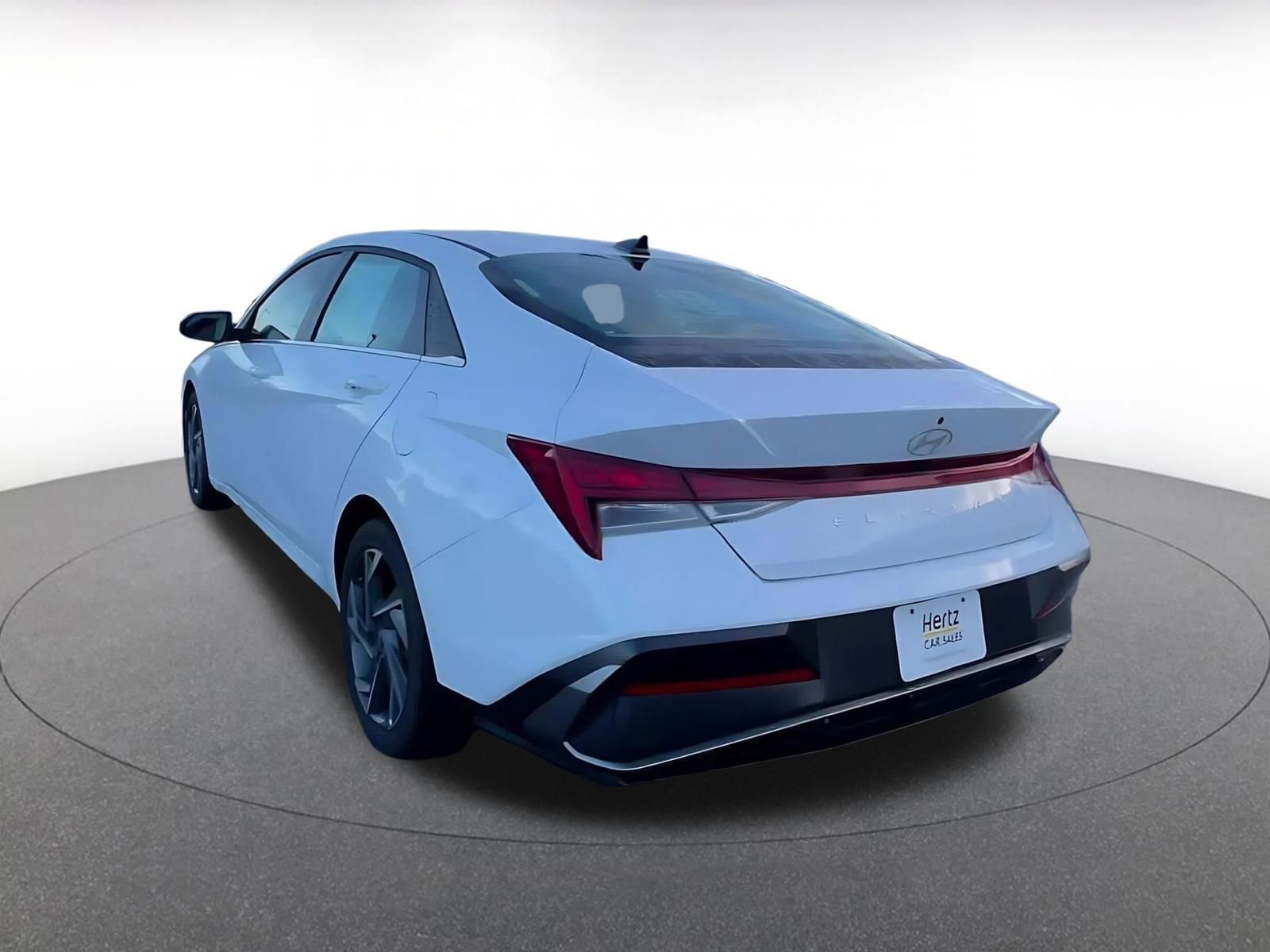 Thumbnail: 2025 Hyundai Elantra - 11