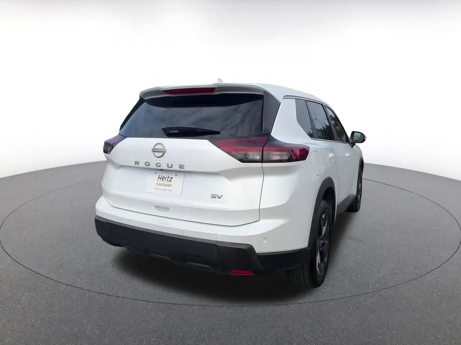 Thumbnail: 2024 Nissan Rogue - 15