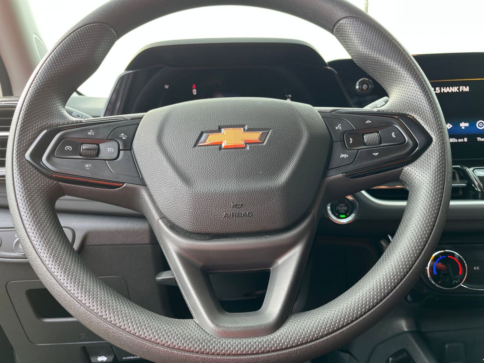 Thumbnail: 2025 Chevrolet TrailBlazer - 29